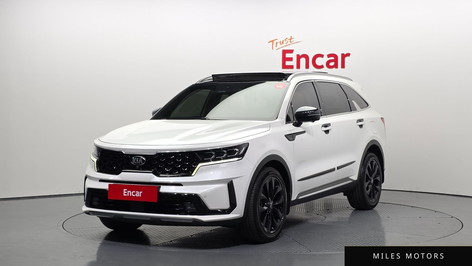 Kia Sorento 2021 — фото 1 из 12