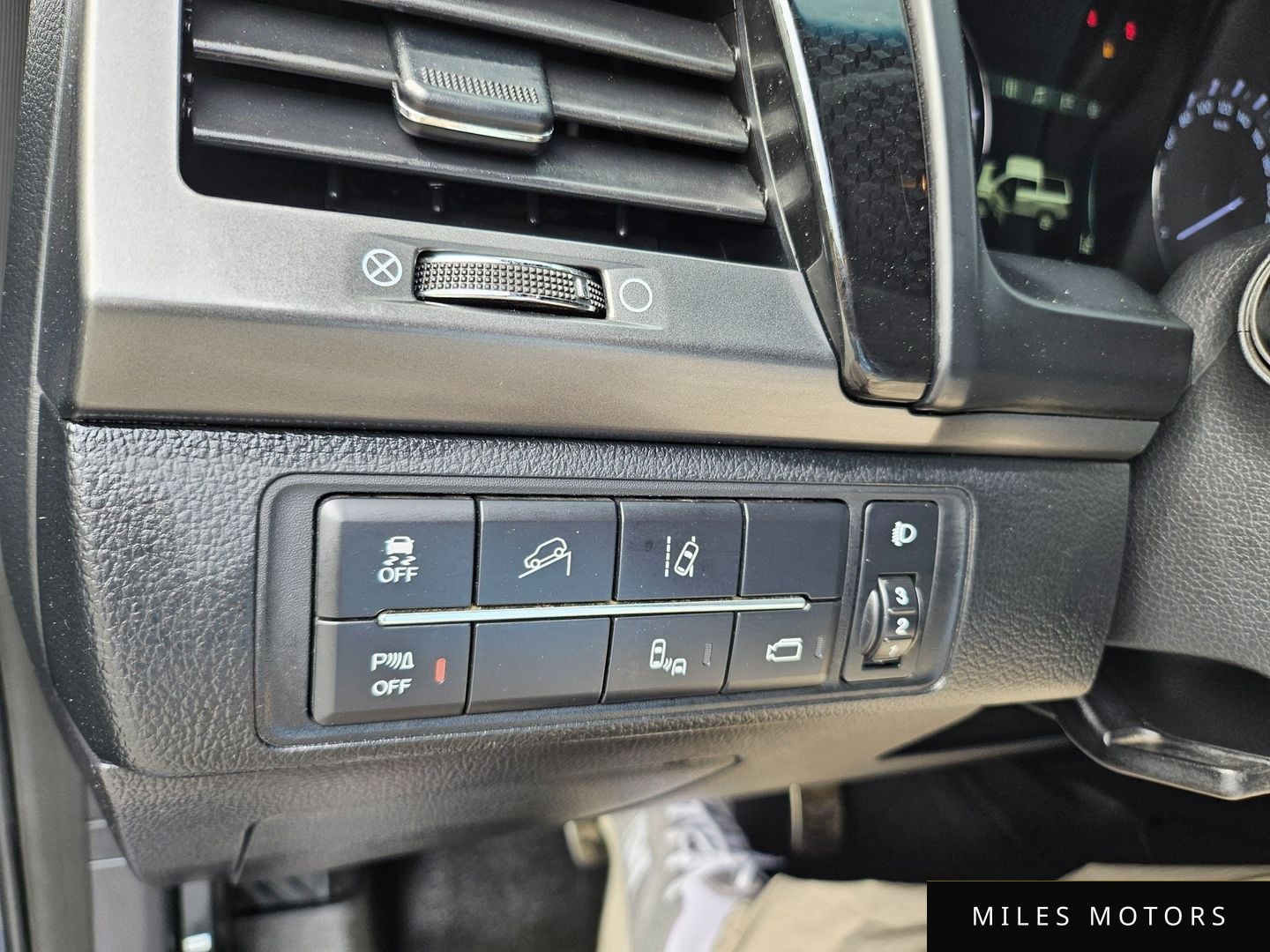 KG Mobility Rexton 2021 — миниатюра 16