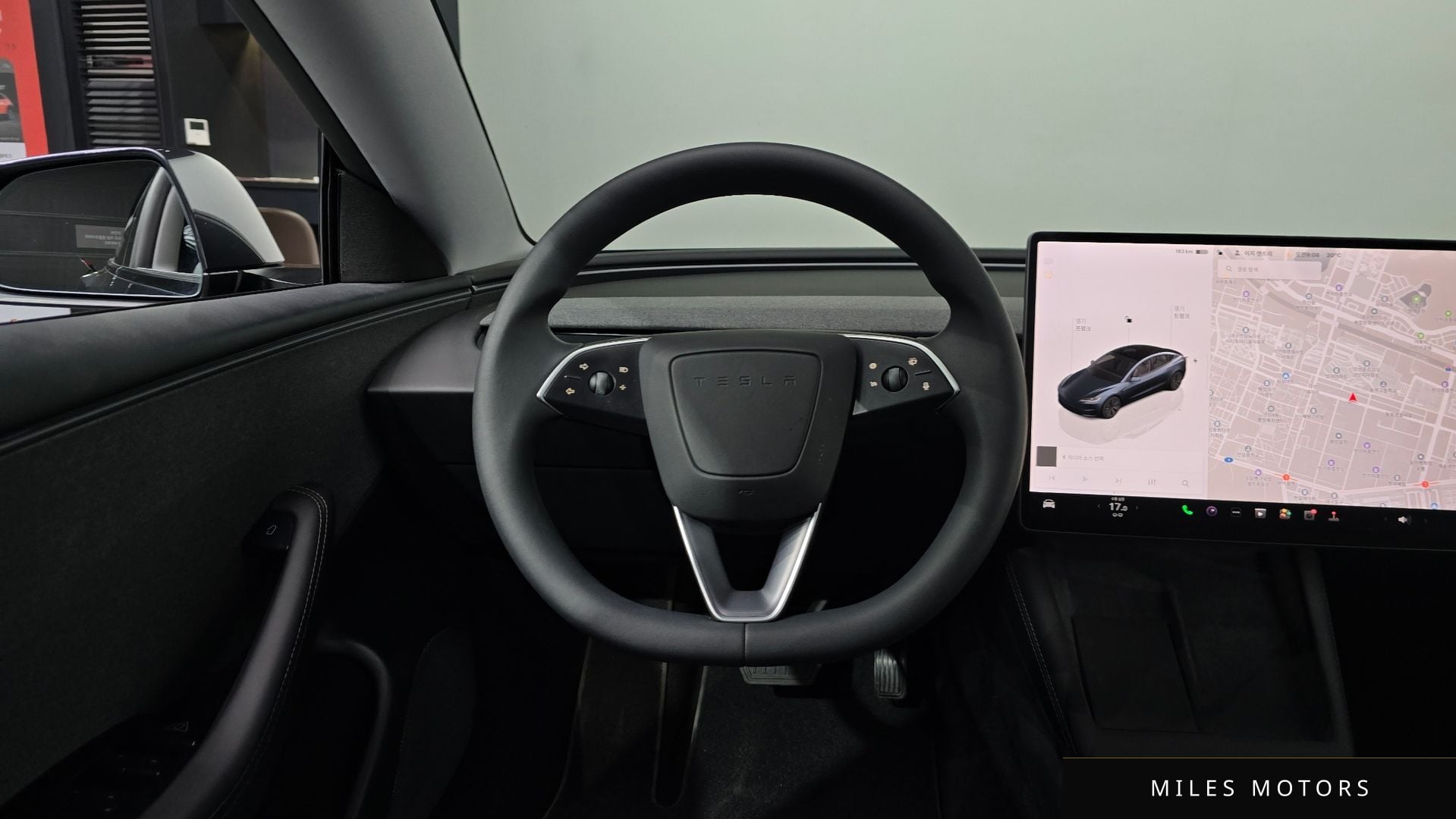 Tesla 모델 3 2025 — миниатюра 12