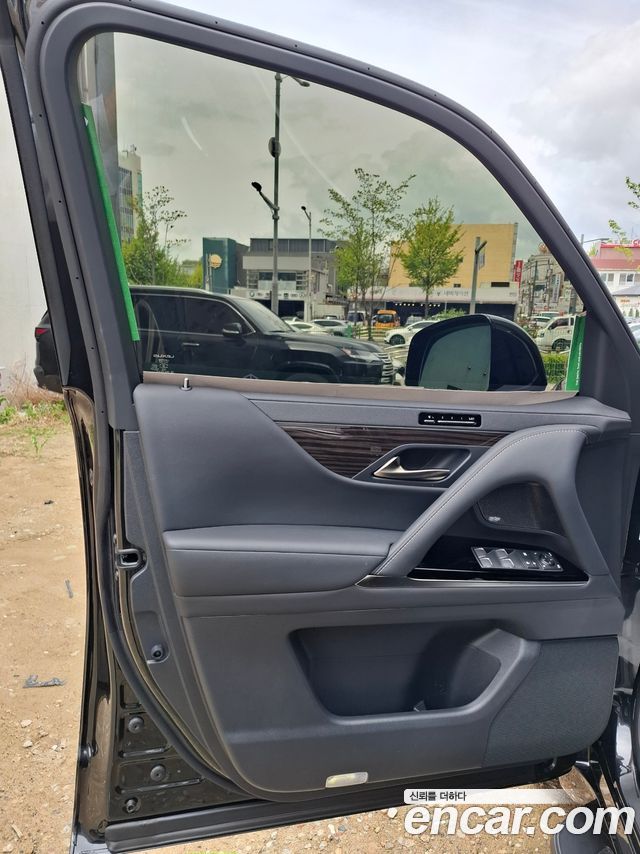 Лексус LX 2026 — миниатюра 14
