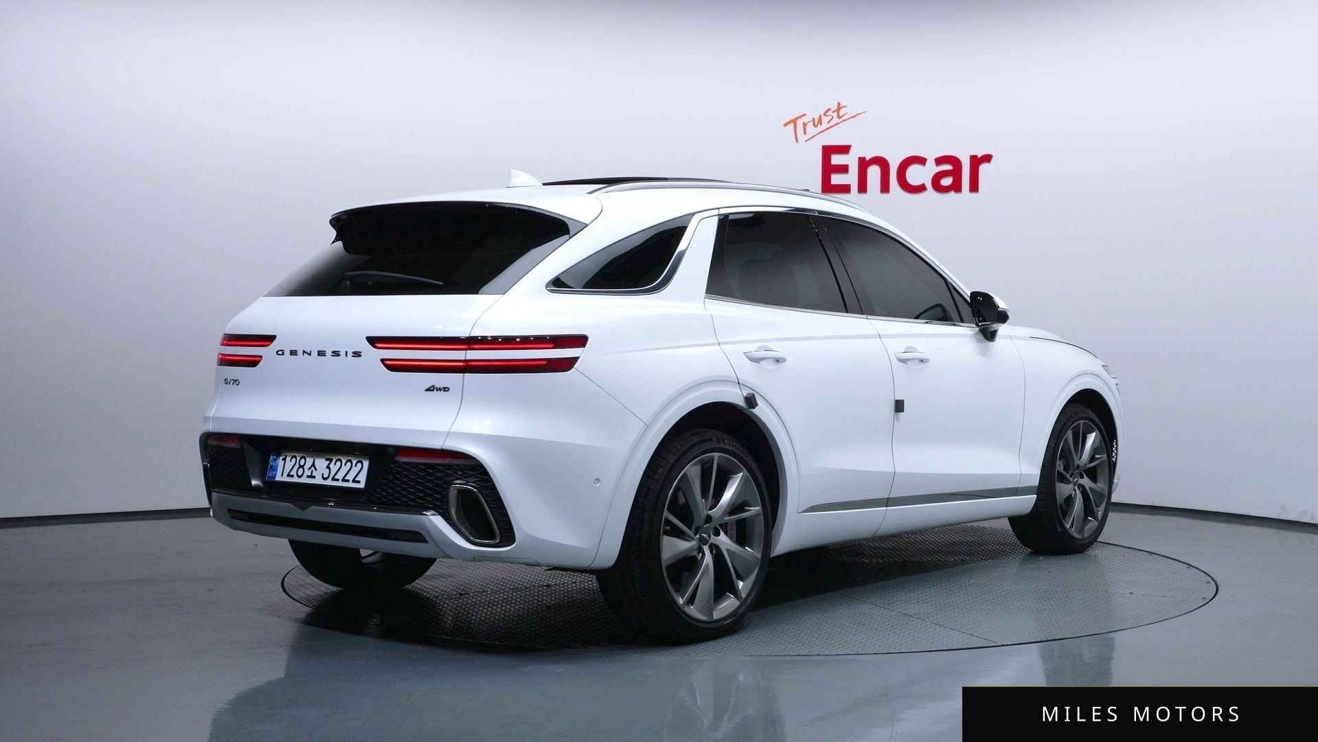 Genesis GV70 2023 — миниатюра 2