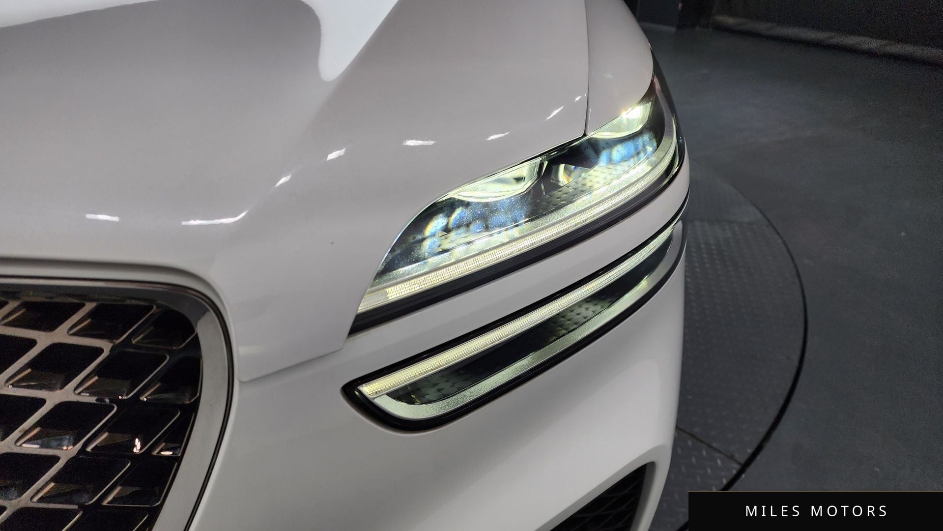 Genesis GV70 2023 — миниатюра 5