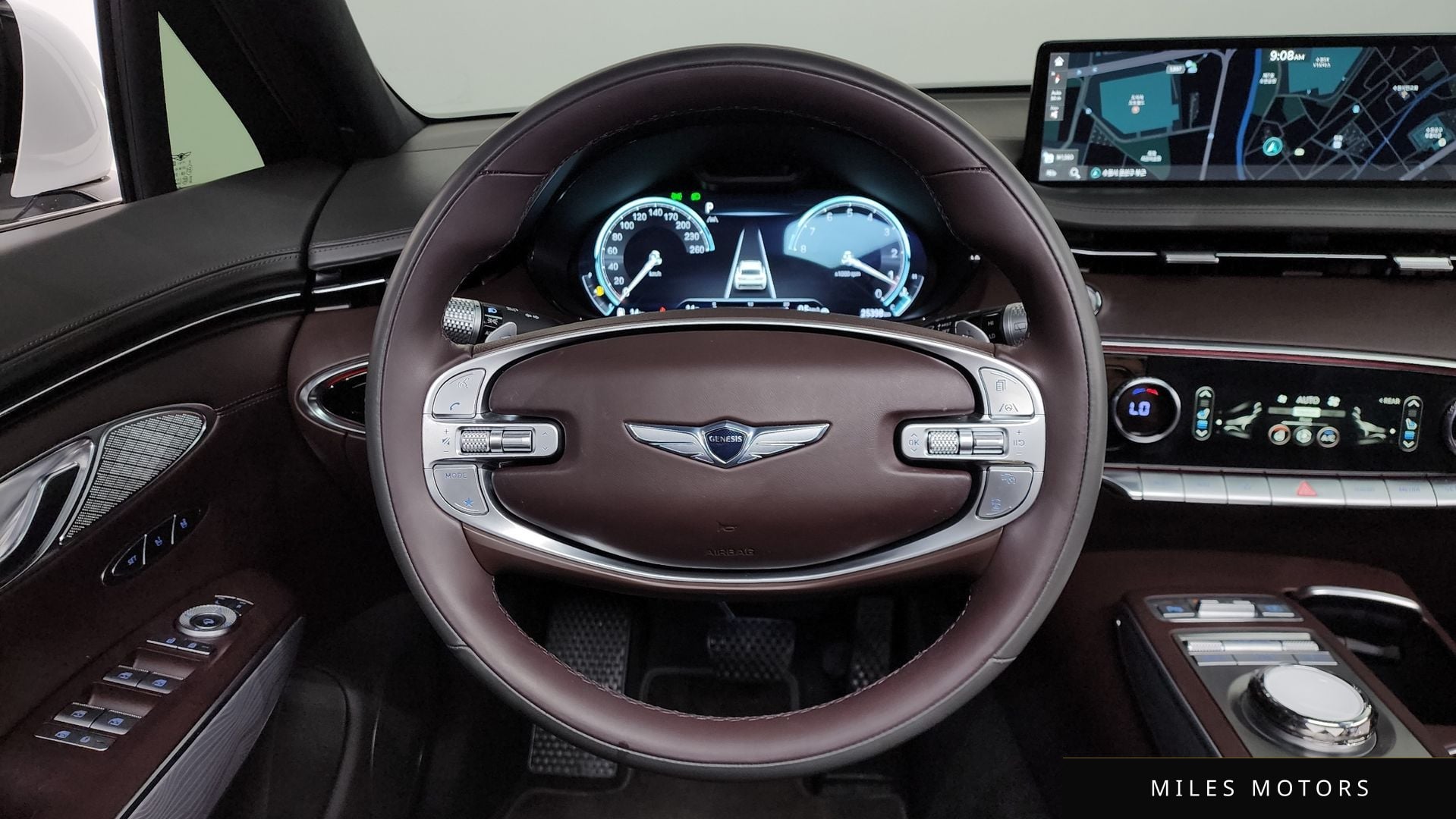 Genesis GV70 2023 — миниатюра 9