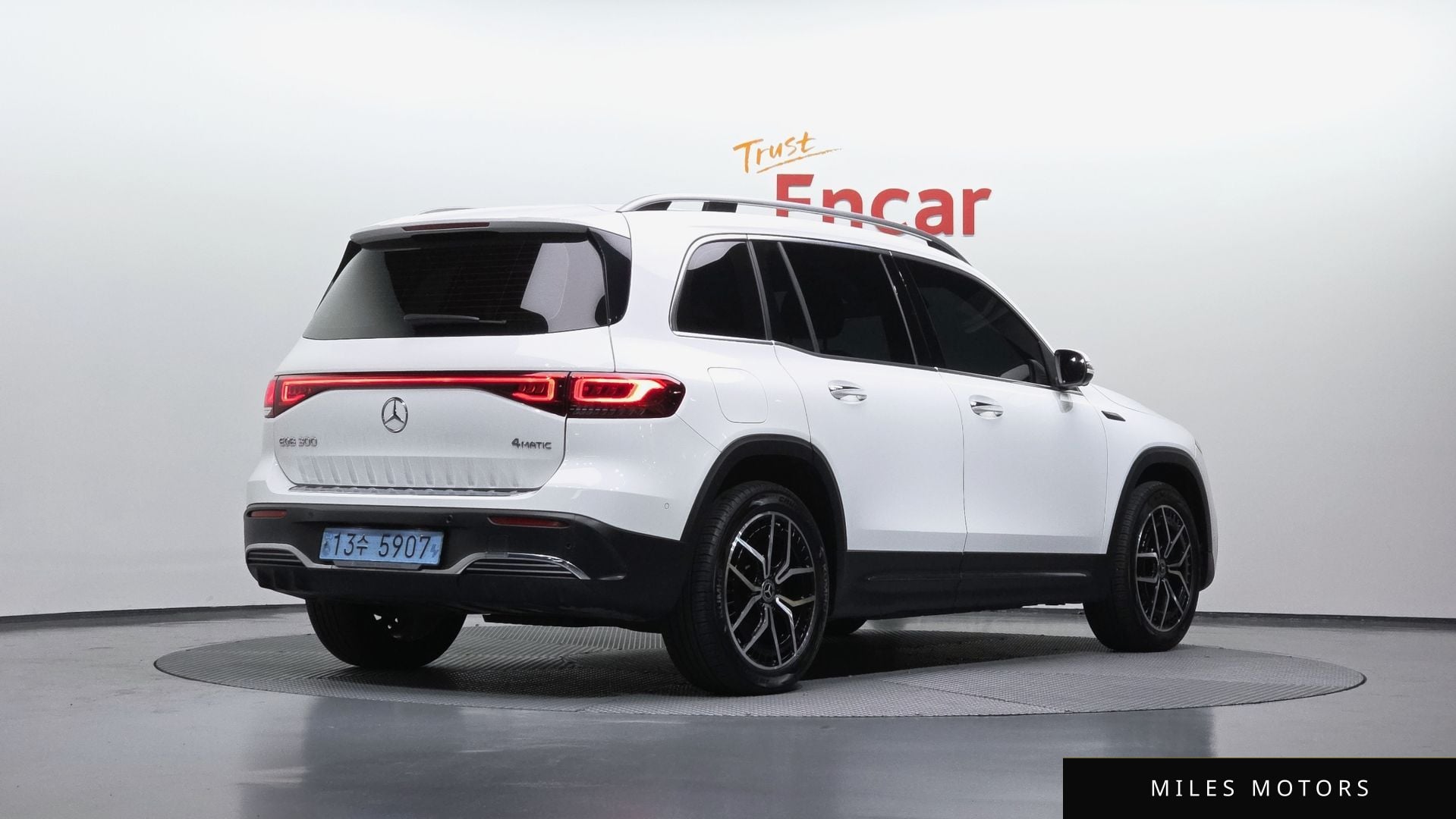 Mercedes-Benz EQB X243 2022 — миниатюра 2