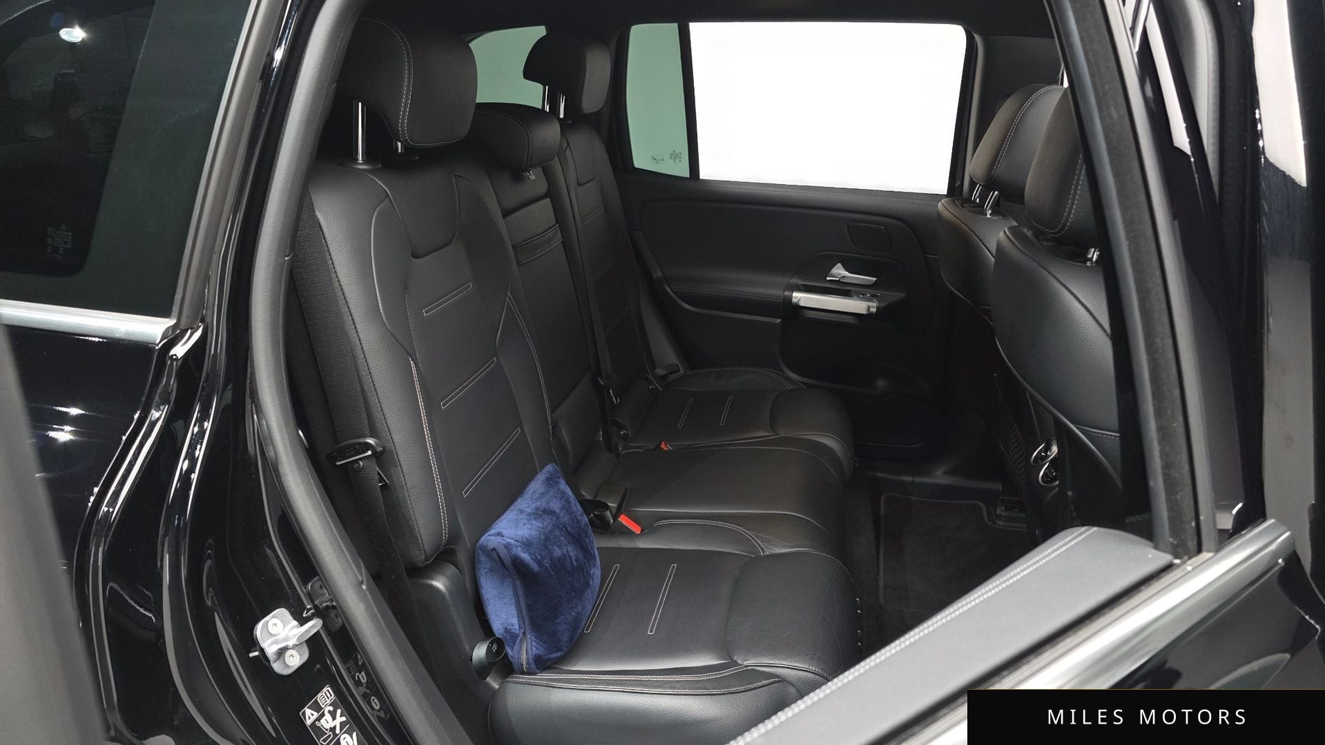 Mercedes-Benz EQB X243 2023 — миниатюра 17