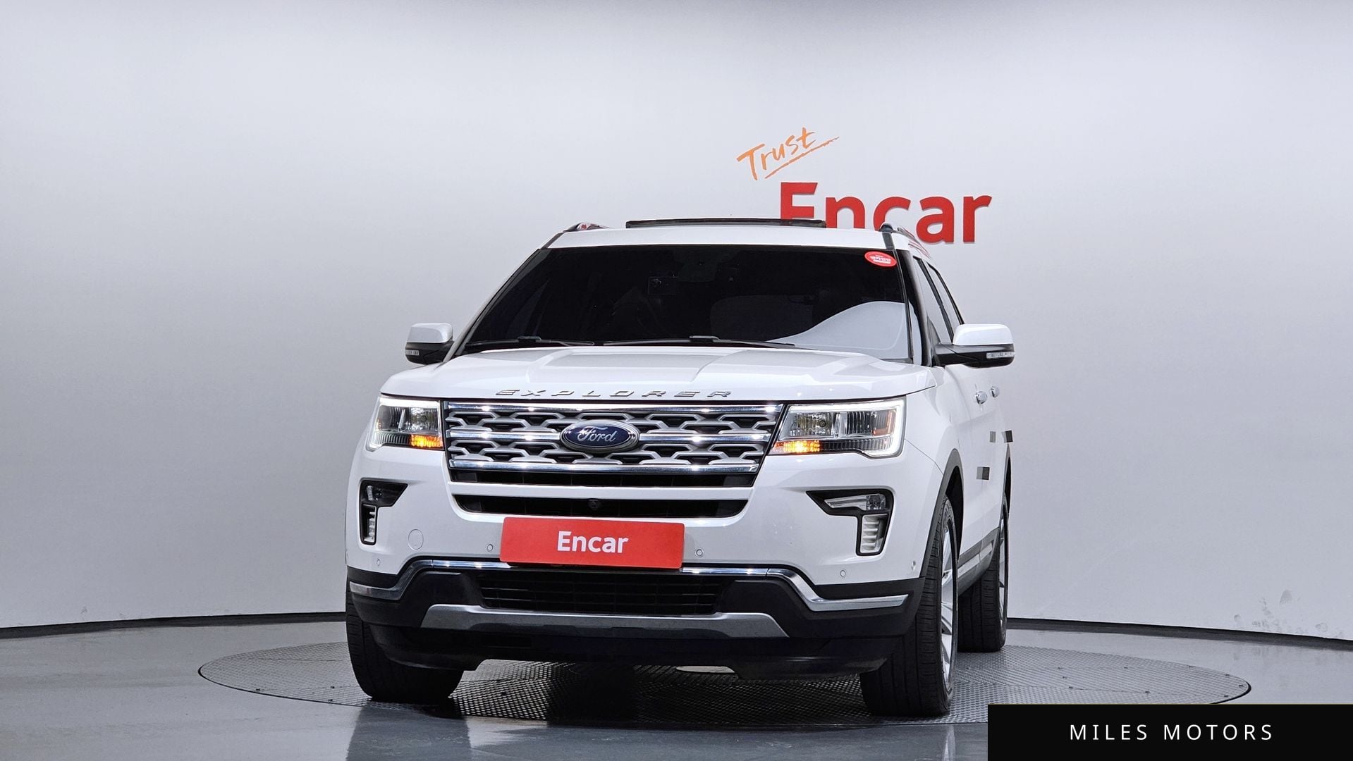 Ford Explorer 2019 — миниатюра 3