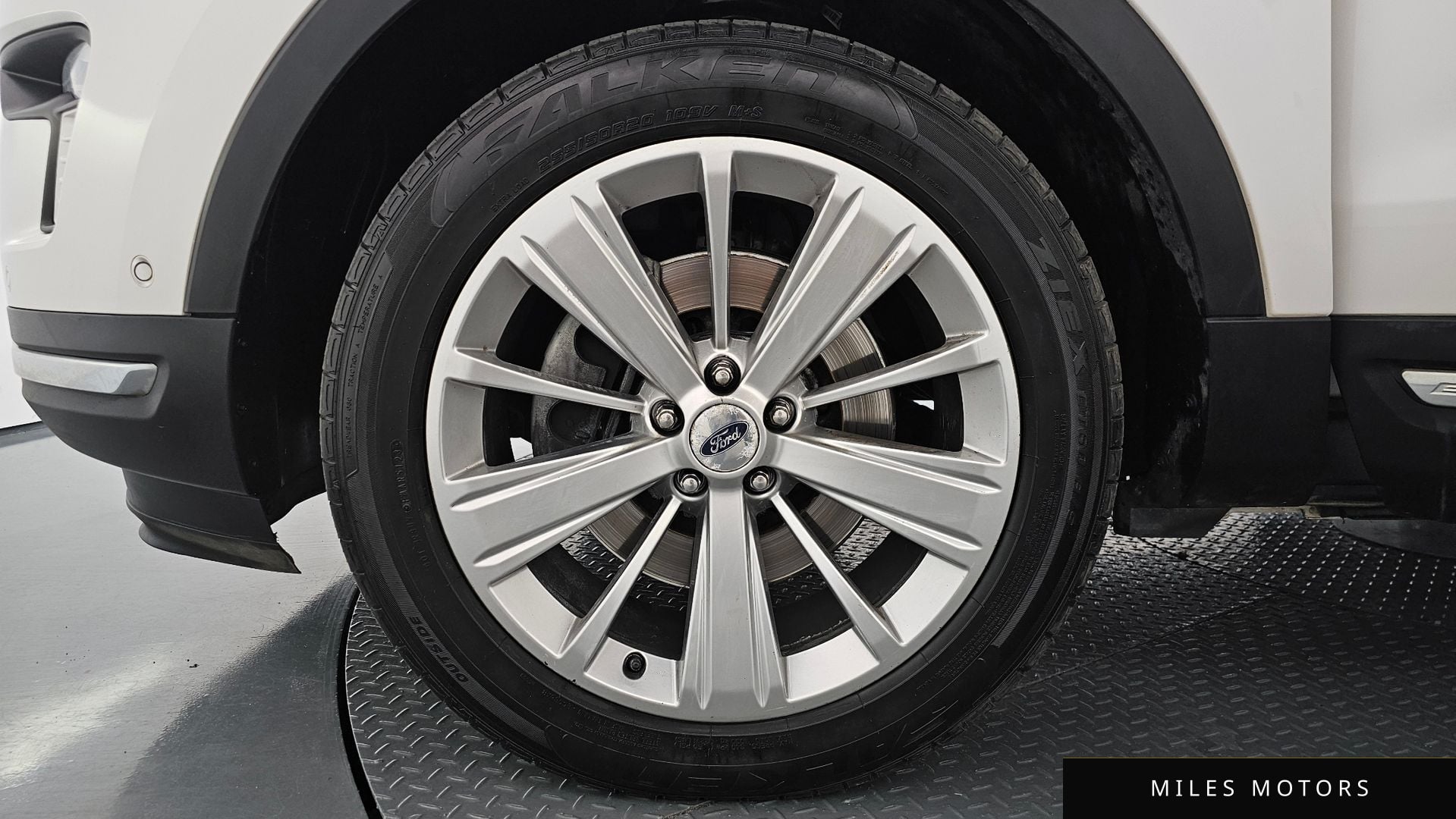 Ford Explorer 2019 — миниатюра 5