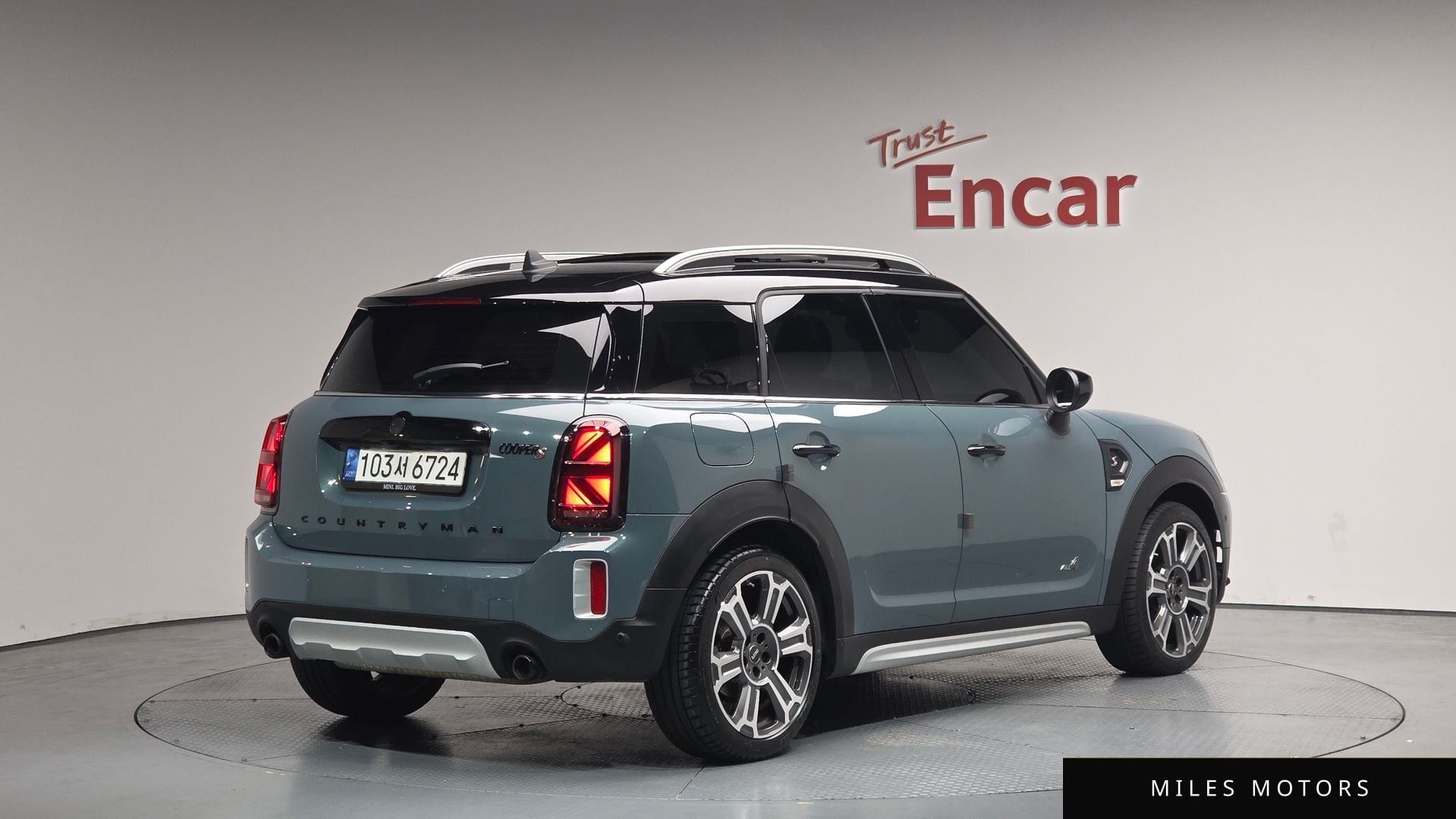 MINI Countryman 2022 — фото 1 из 12