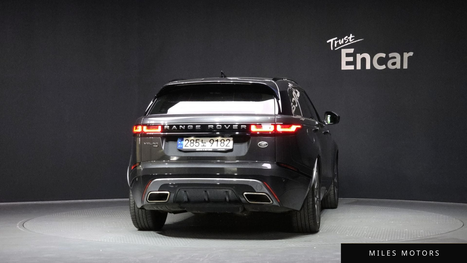 Land Rover Range Rover Velar 2022 — миниатюра 4
