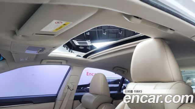 Лексус ES300h 2014 — миниатюра 17