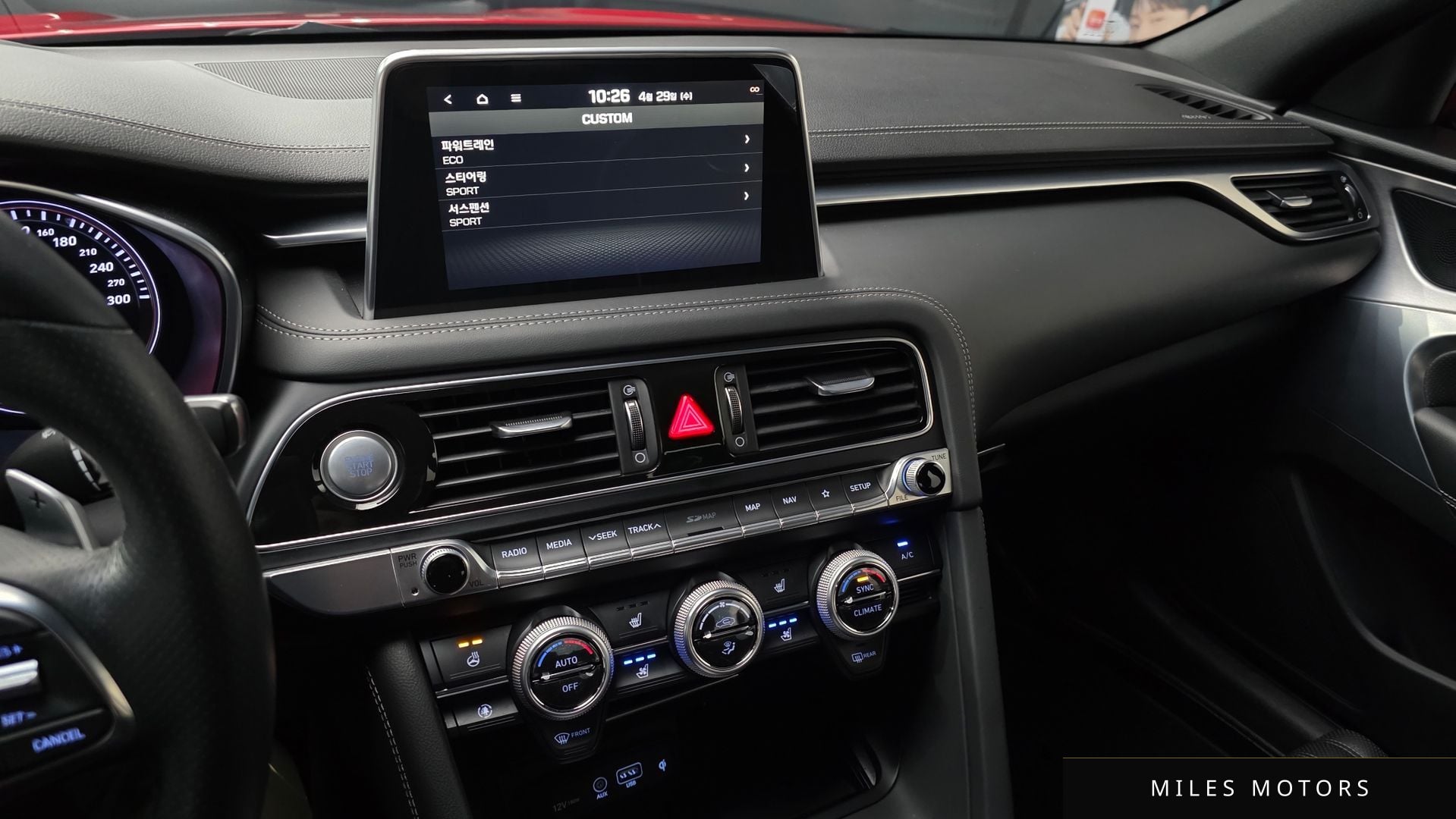 Genesis G70 2019 — миниатюра 20
