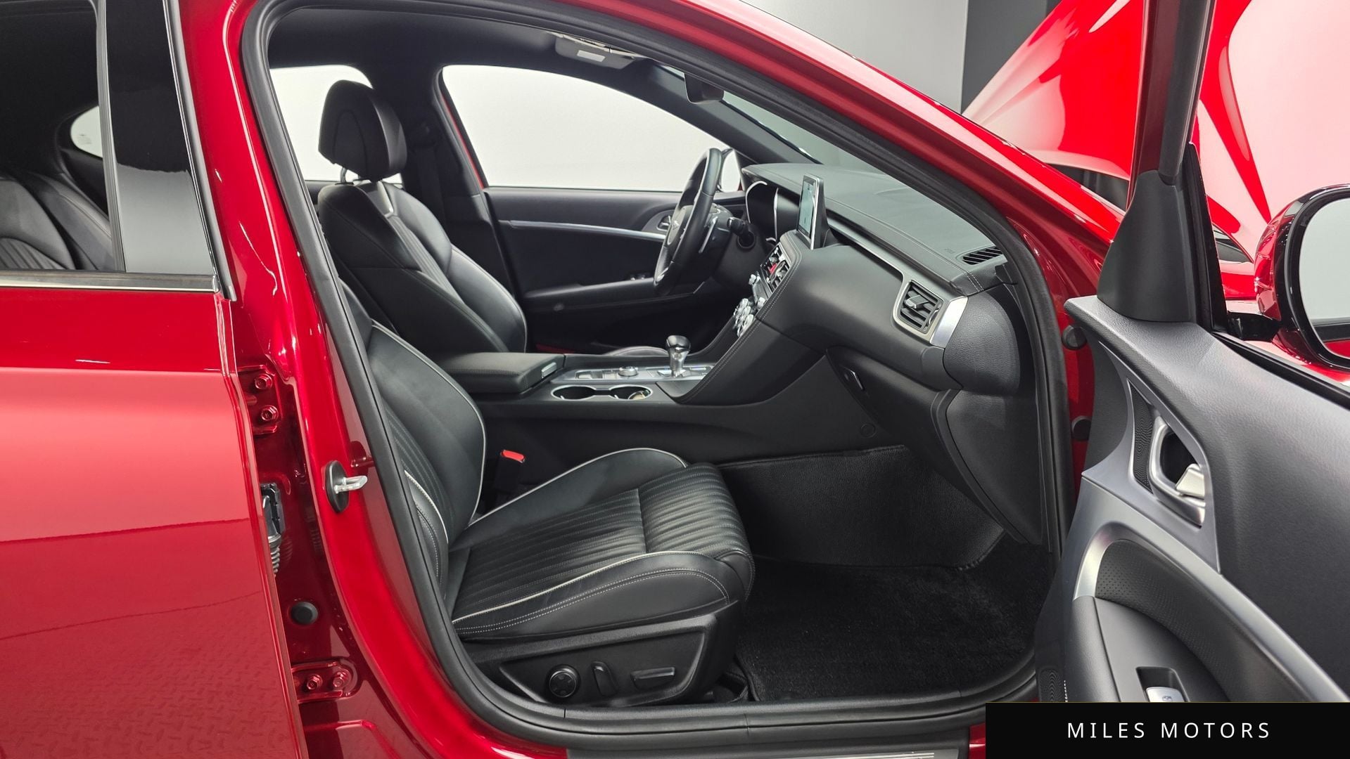 Genesis G70 2019 — миниатюра 16