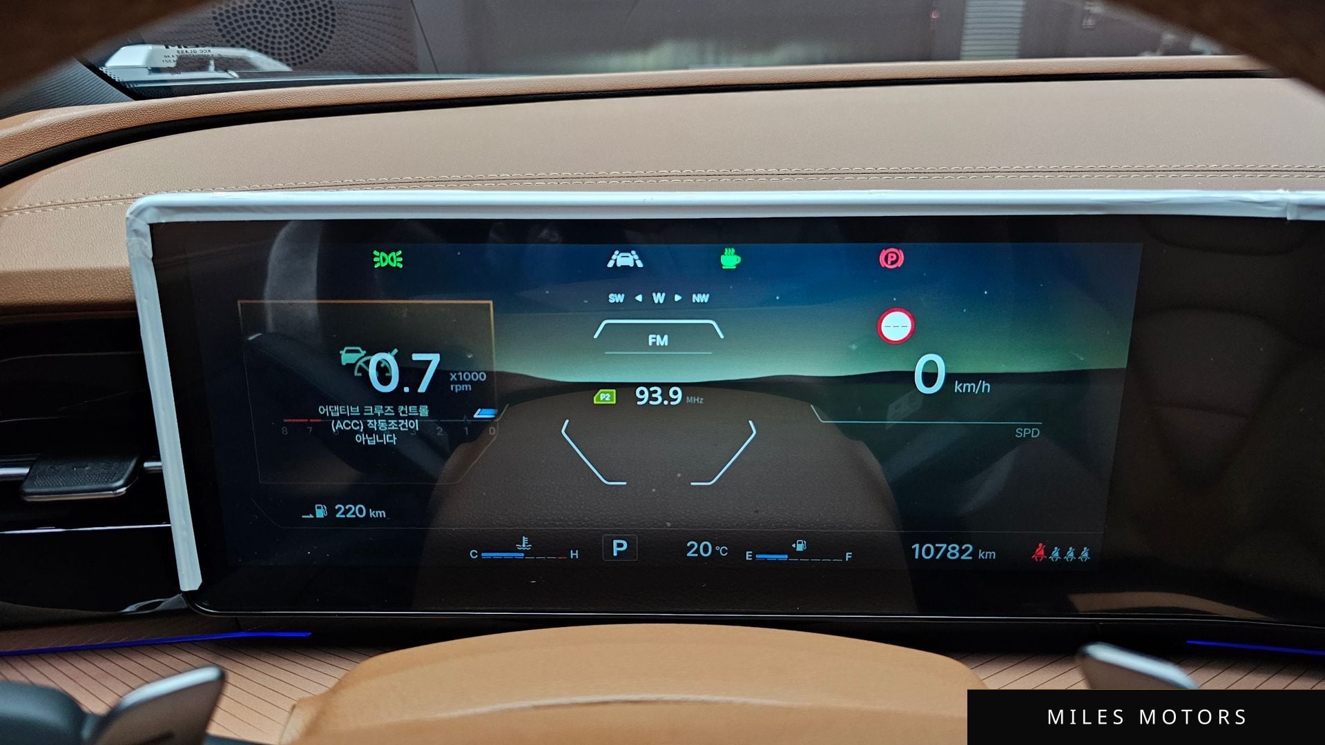 KG Mobility 뉴 토레스 2025 — миниатюра 11