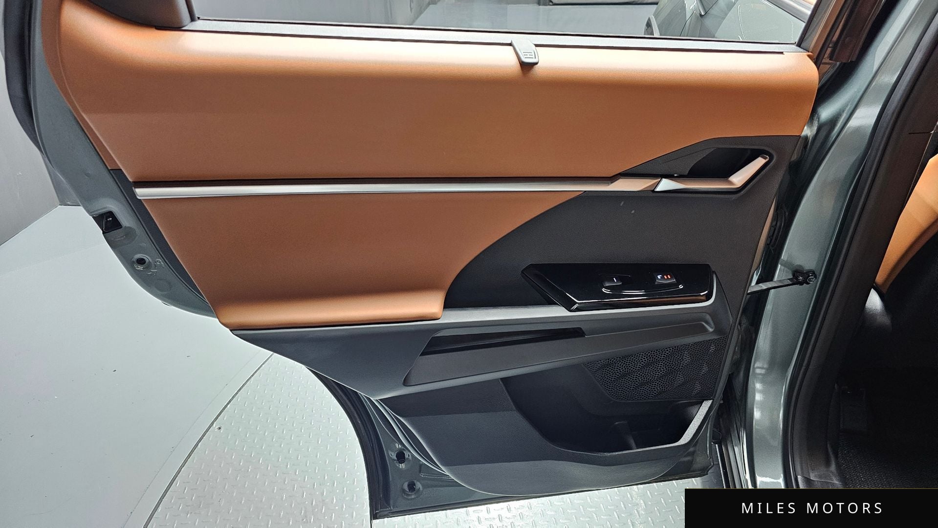 KG Mobility 뉴 토레스 2025 — миниатюра 15