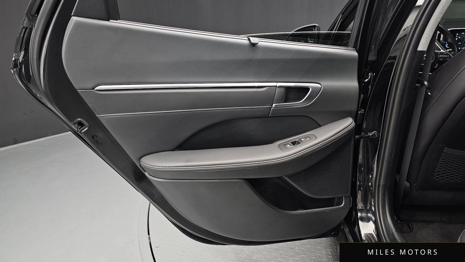 Hyundai Sonata 2022 — миниатюра 15