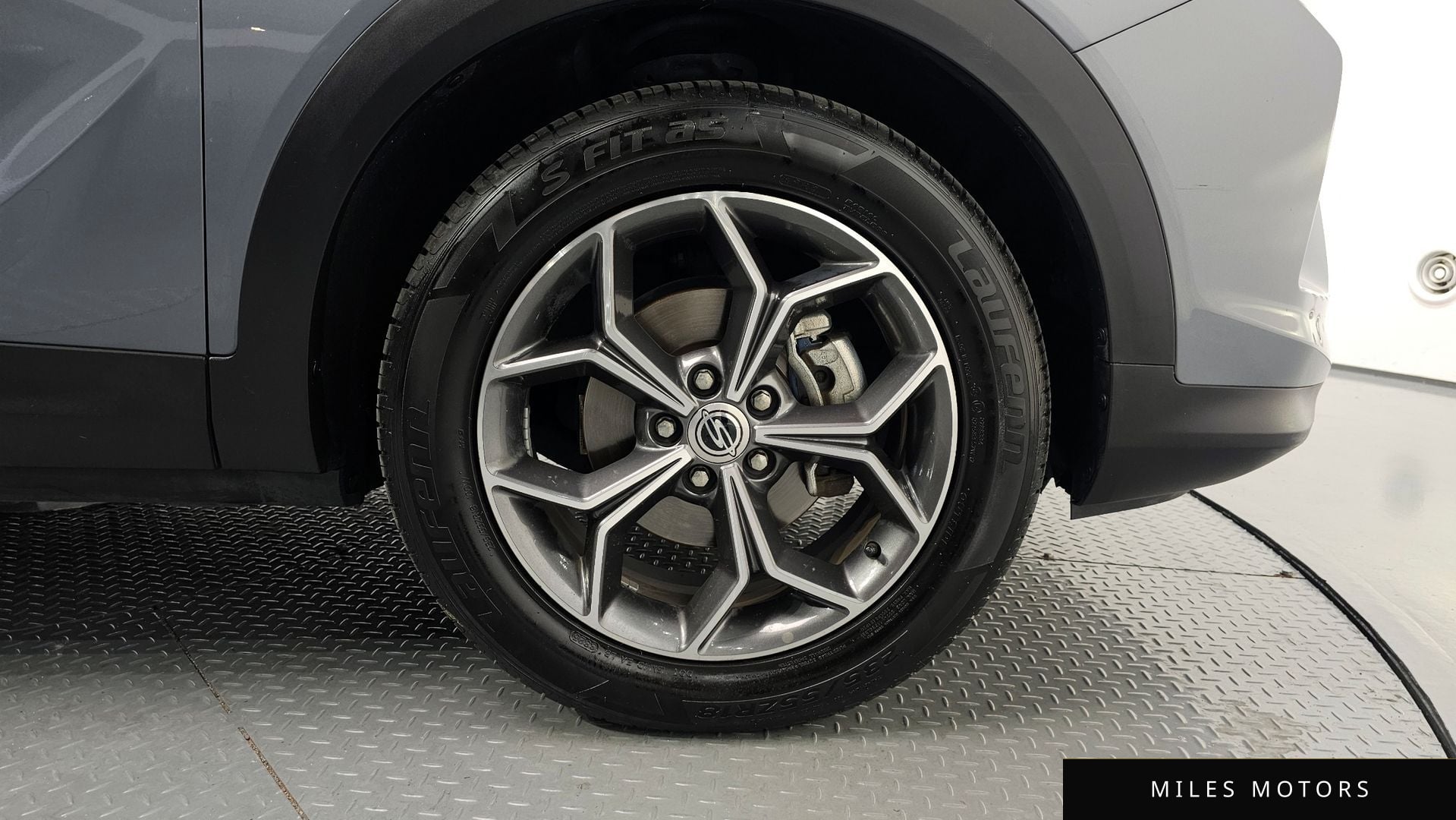 KG Mobility Beautiful Korando 2019 — миниатюра 6