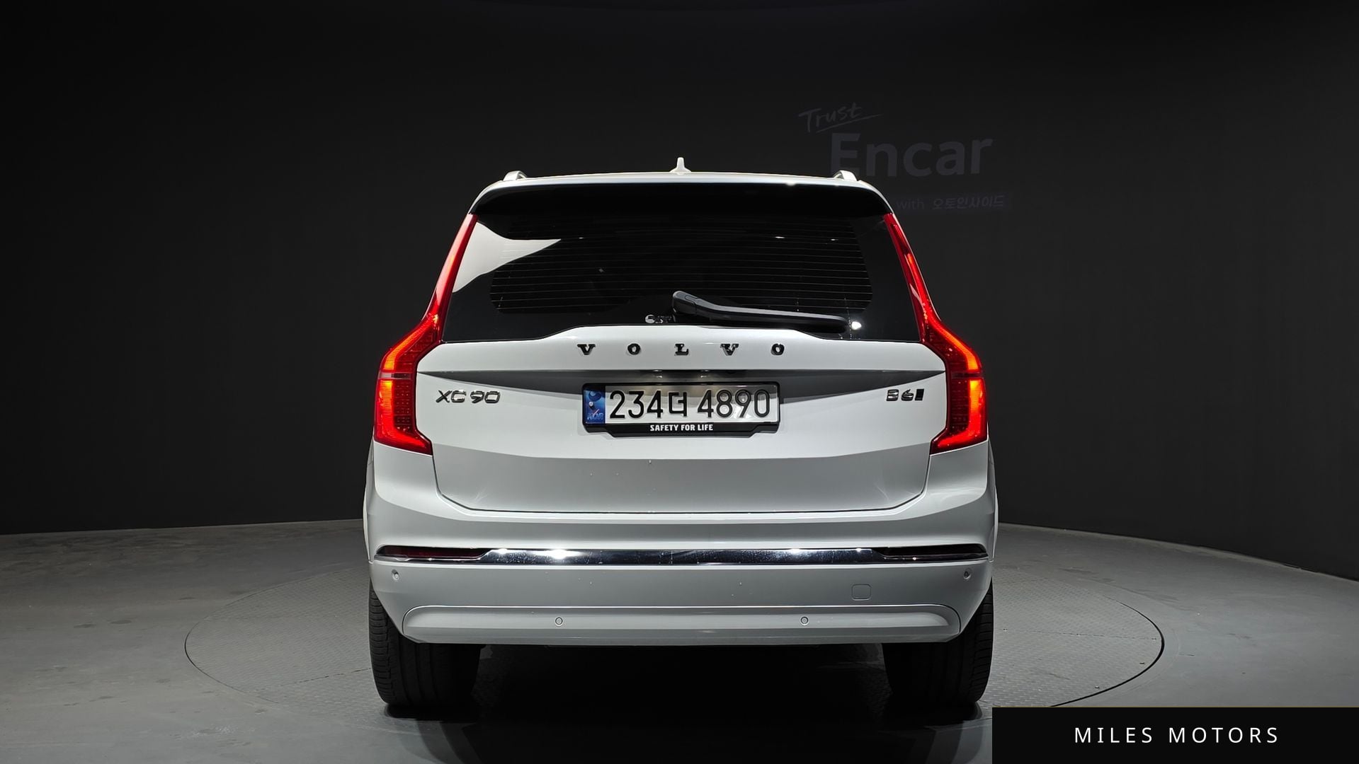 Volvo XC90 2023 — миниатюра 4