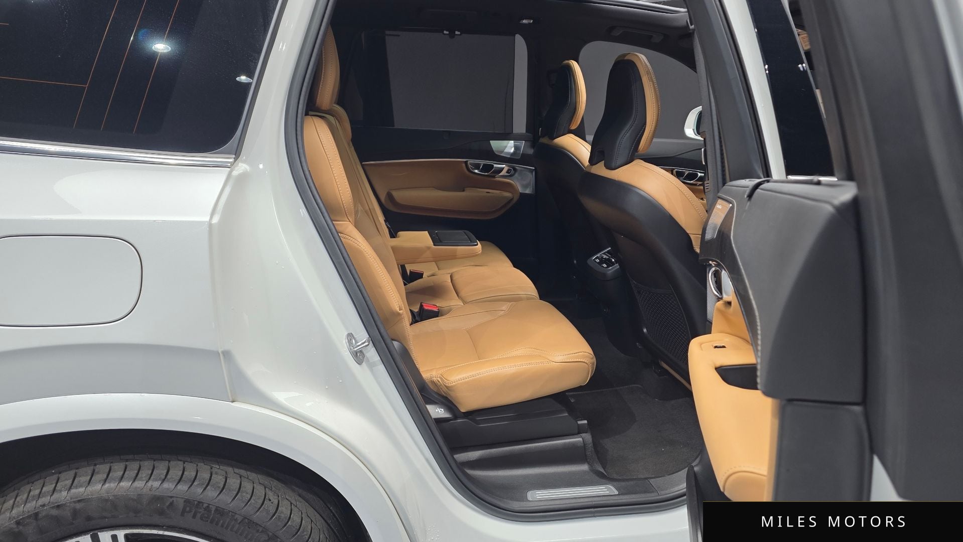 Volvo XC90 2023 — миниатюра 11