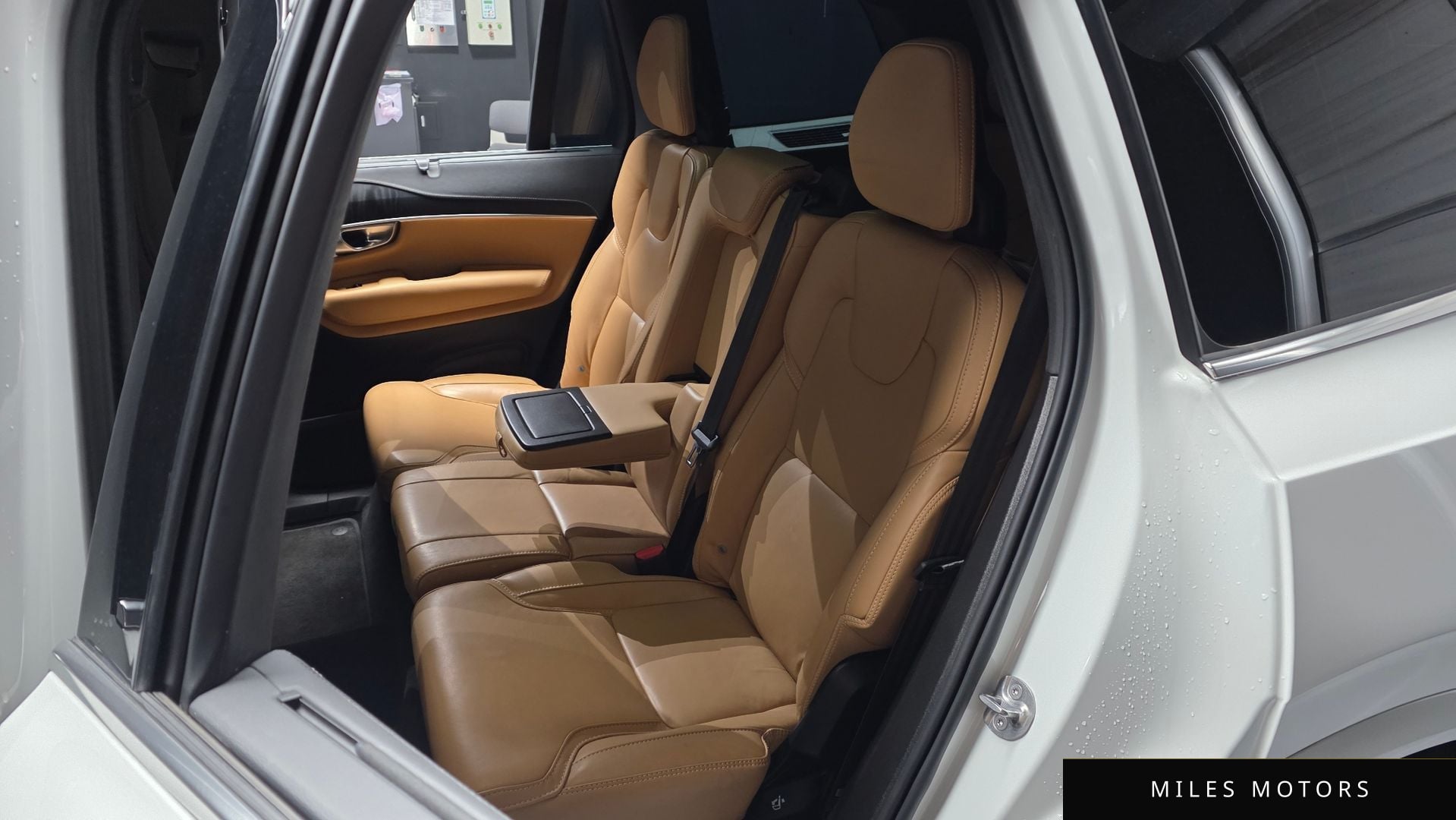 Volvo XC90 2023 — миниатюра 12