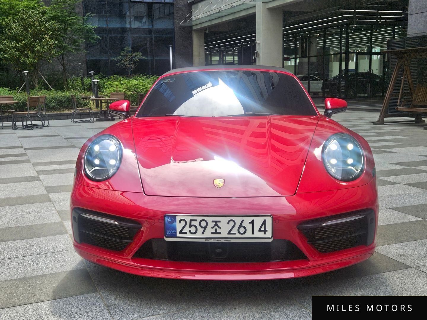 Porsche 911 (992) 2023 — миниатюра 3