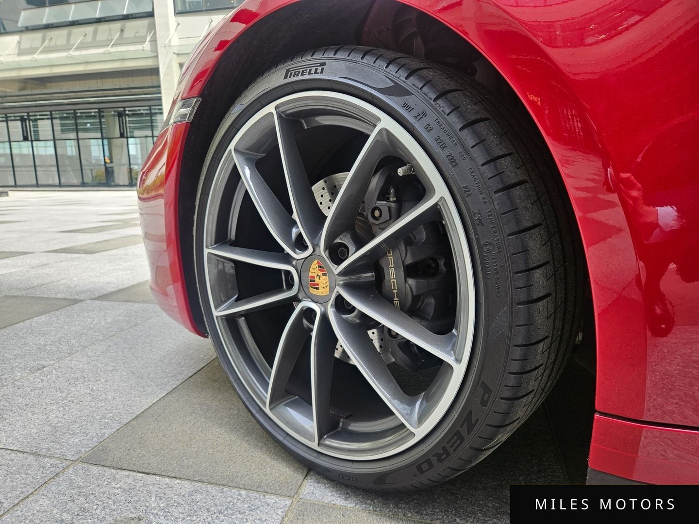 Porsche 911 (992) 2023 — миниатюра 5