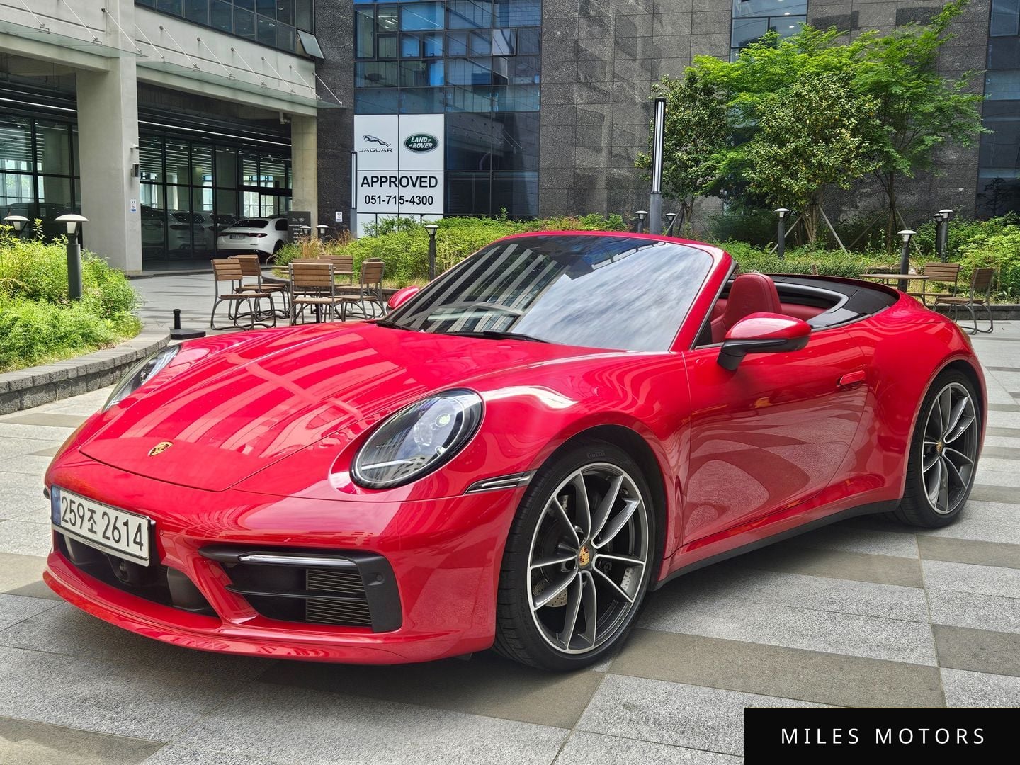 Porsche 911 (992) 2023 — миниатюра 11