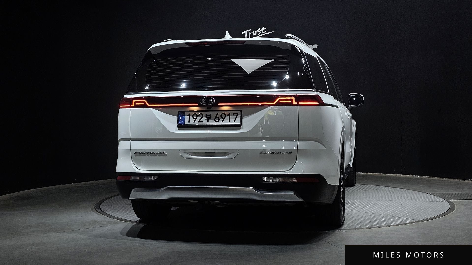 Kia Carnival 2021 — миниатюра 4