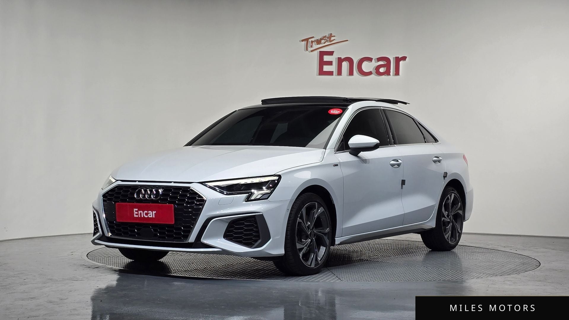 Audi A3 (8Y) 2023 — фото 1 из 12