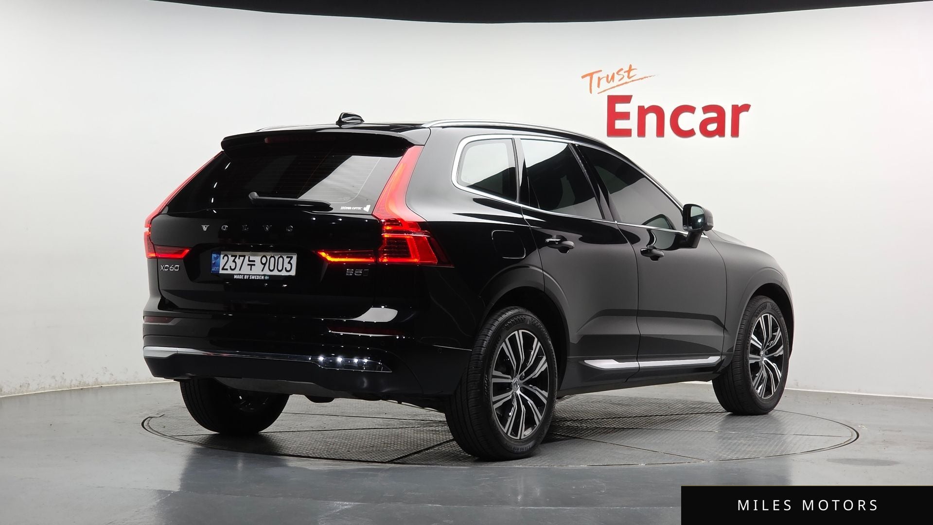 Volvo XC60 2022 — миниатюра 2