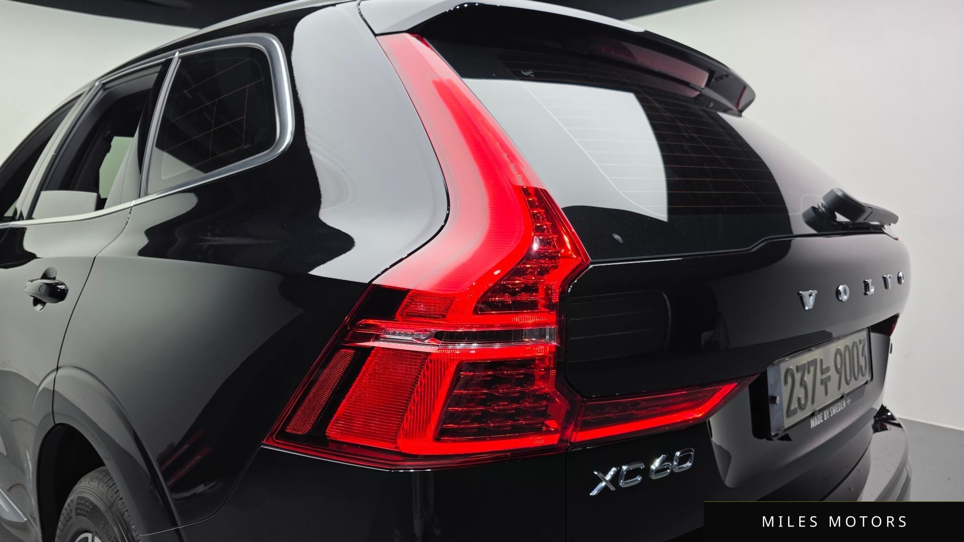 Volvo XC60 2022 — миниатюра 9