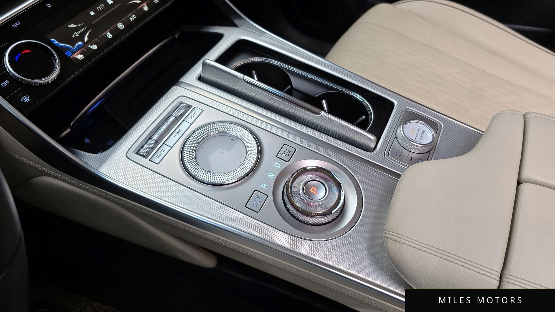 Genesis GV80 2020 — миниатюра 12