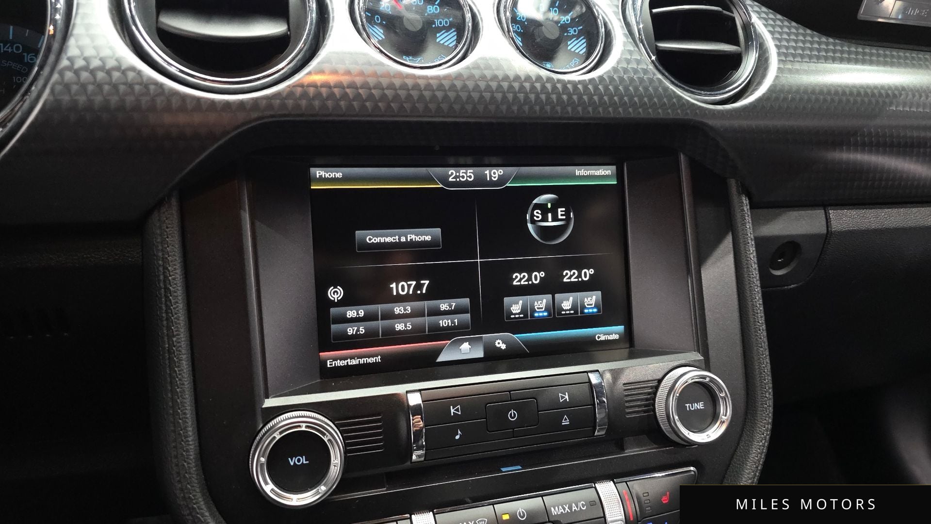 Ford 머스탱 2015 — миниатюра 14