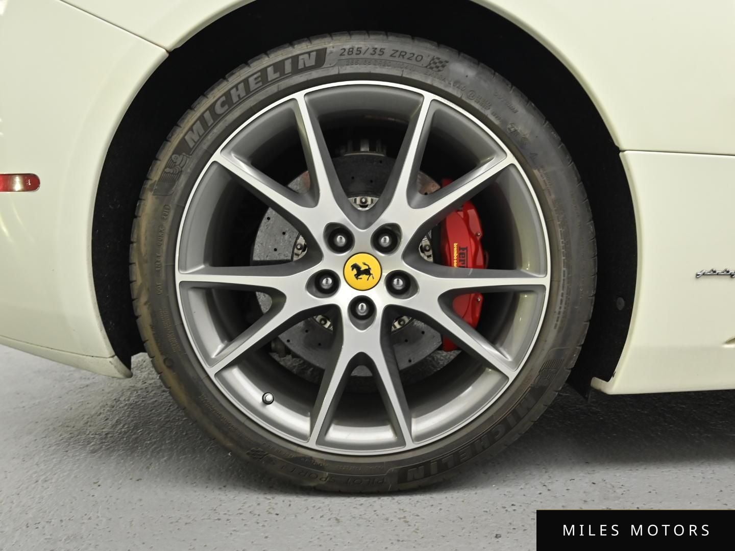 Ferrari 캘리포니아 2013 — миниатюра 5