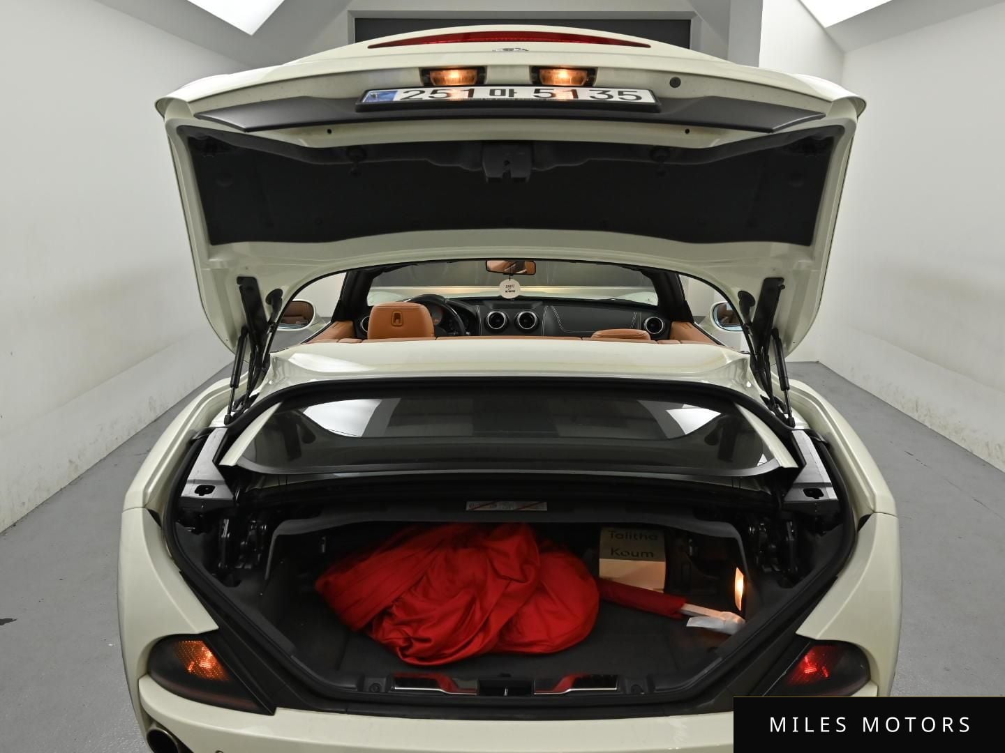 Ferrari 캘리포니아 2013 — миниатюра 19