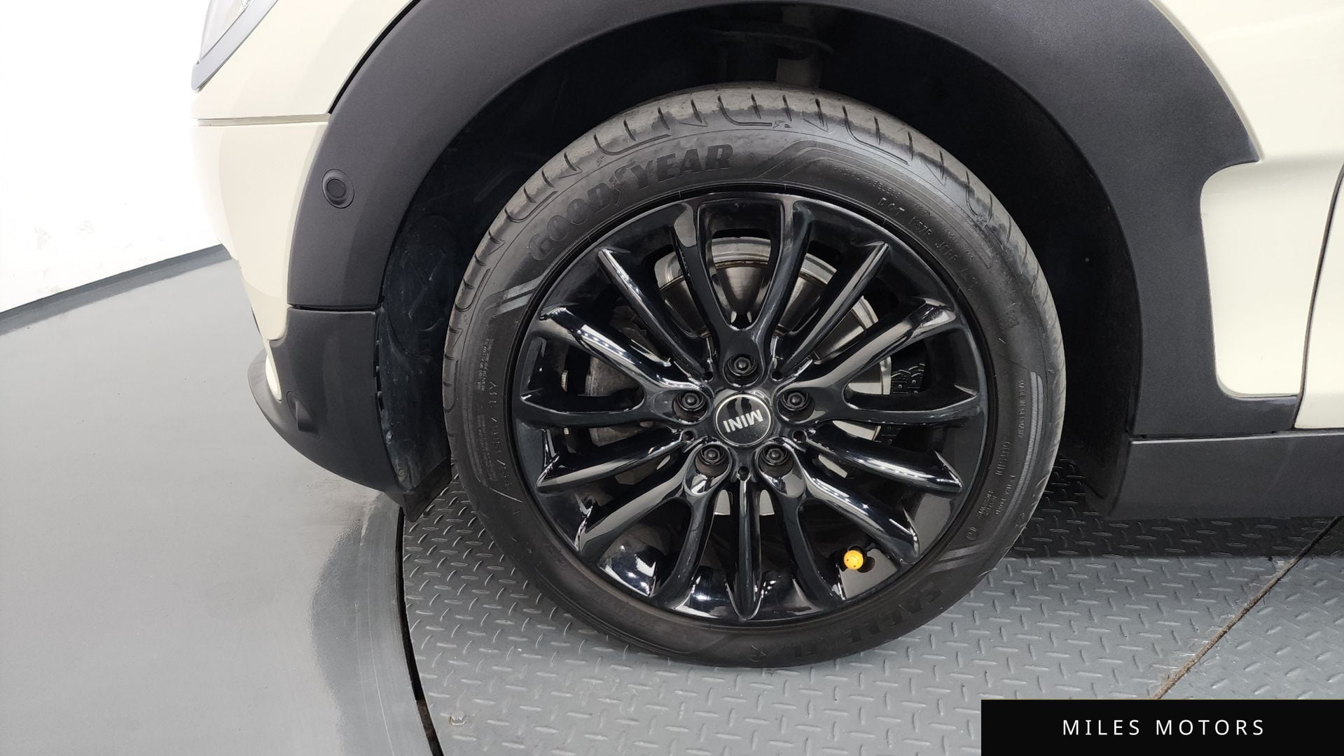 MINI Clubman 2022 — миниатюра 5