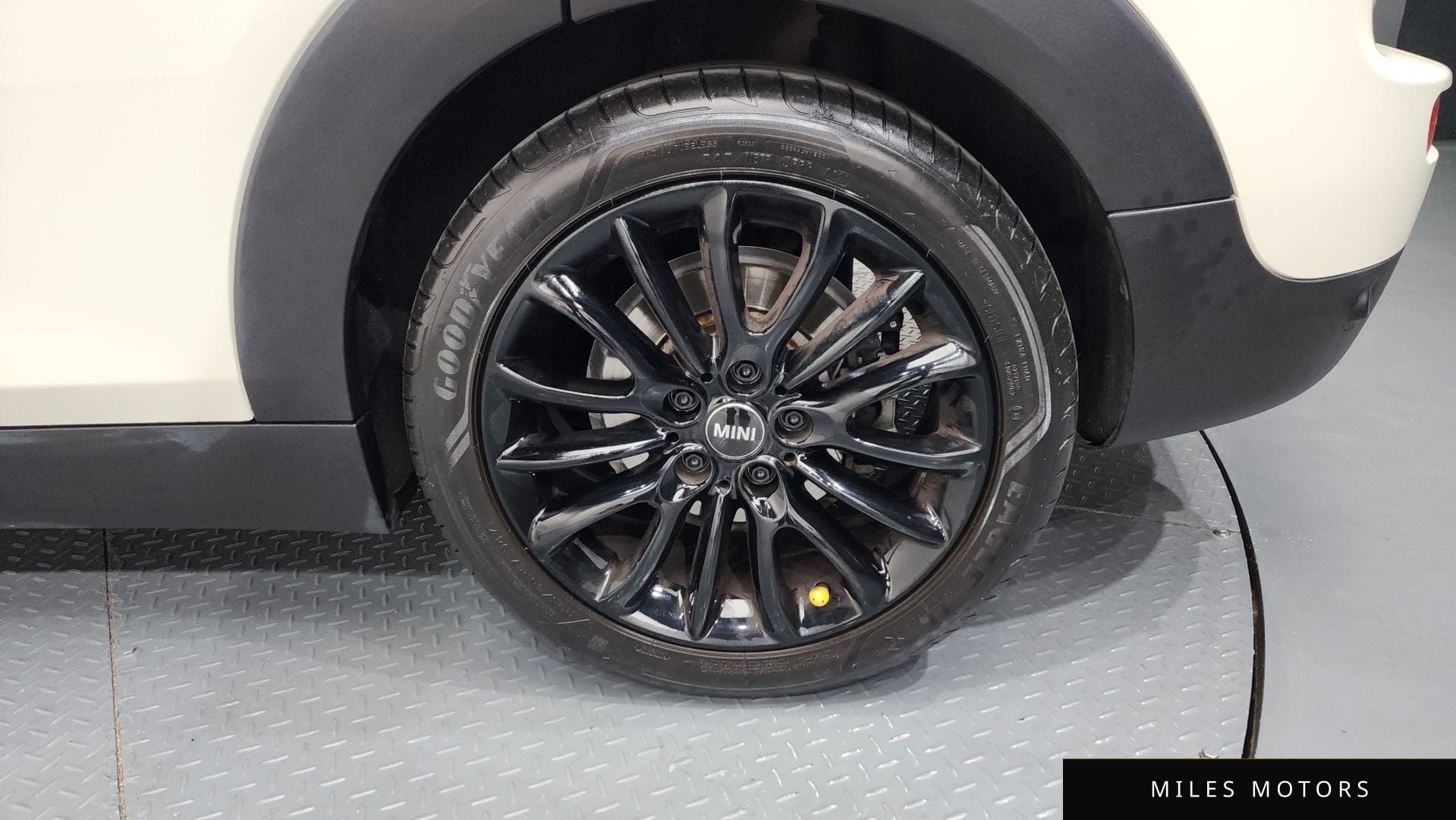 MINI Clubman 2022 — миниатюра 7