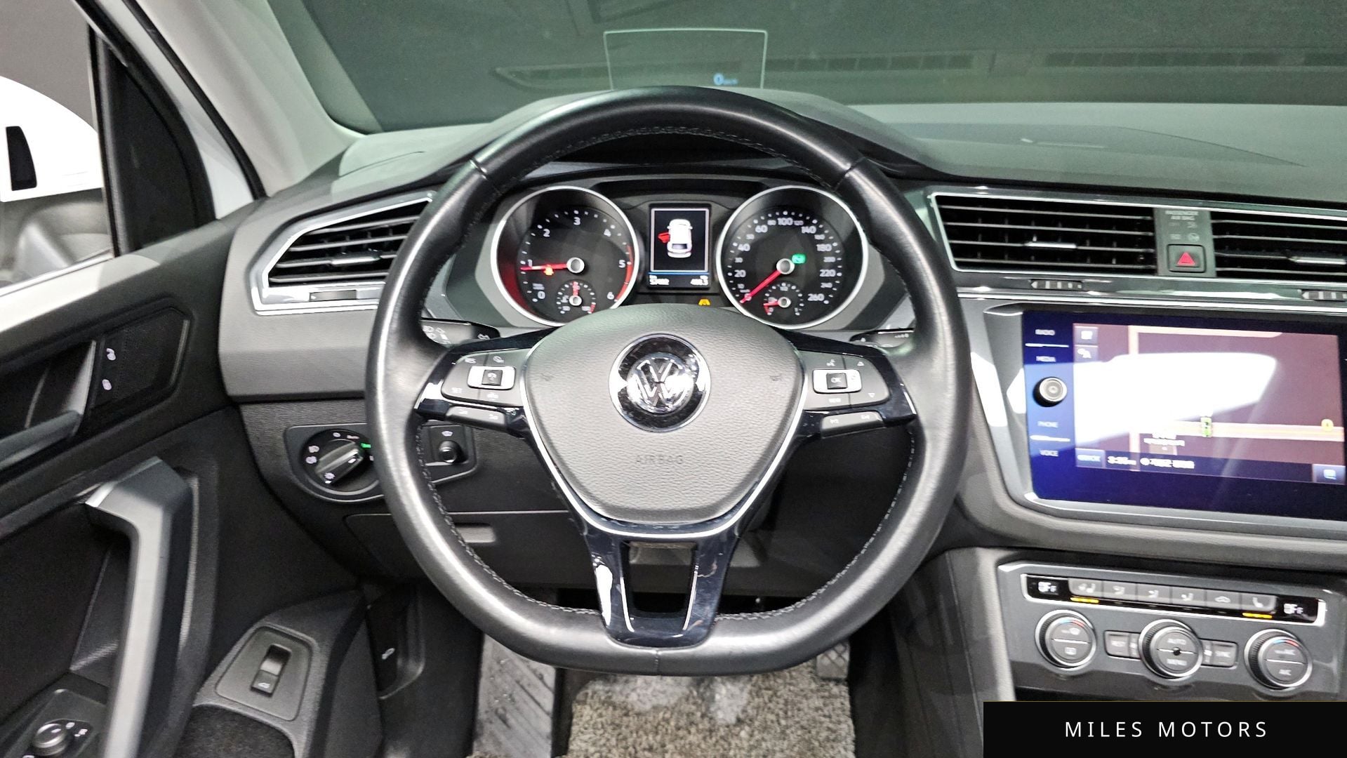 Volkswagen Tiguan 2020 — миниатюра 13