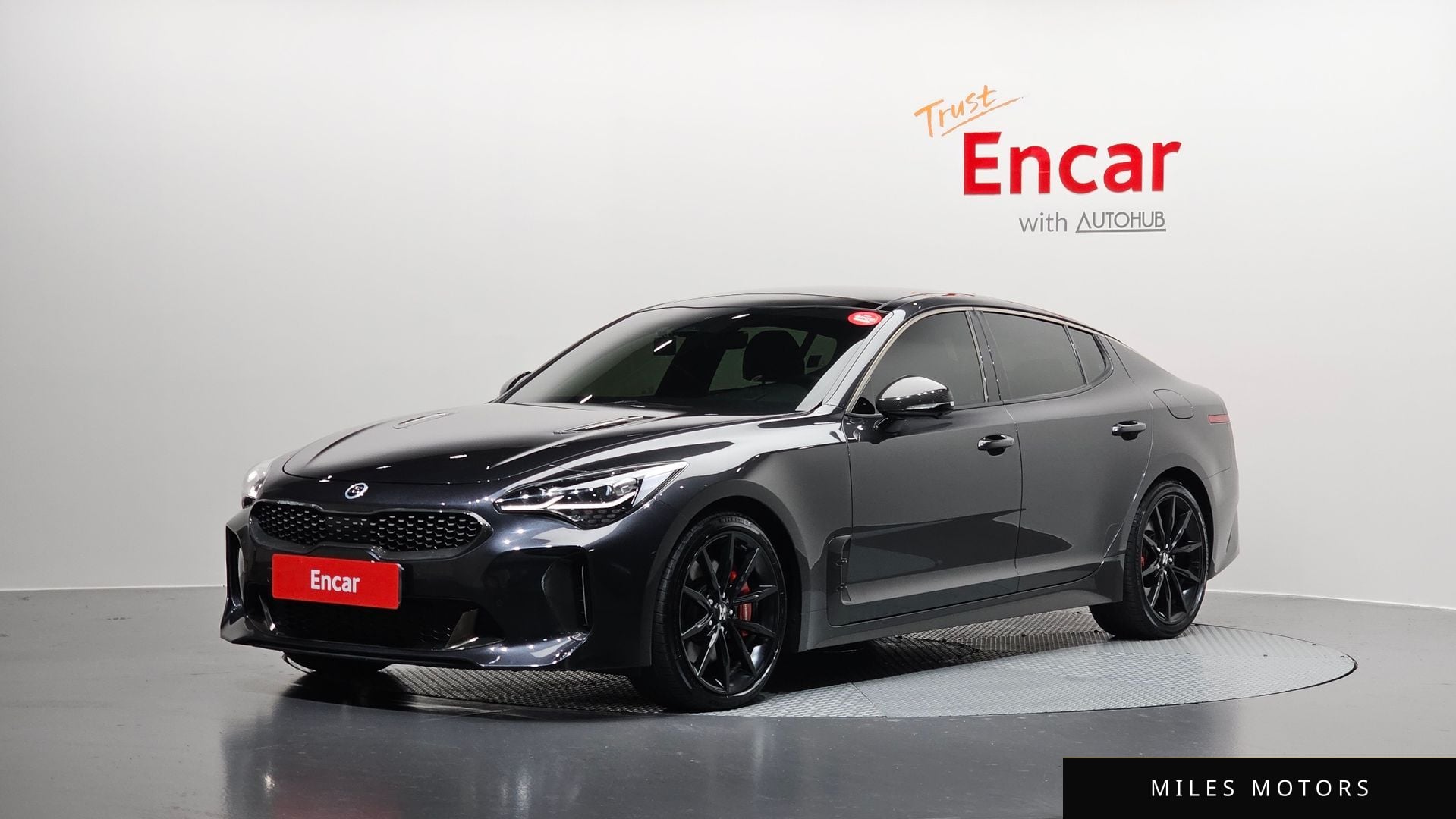 Kia Stinger 2021 — фото 1 из 12