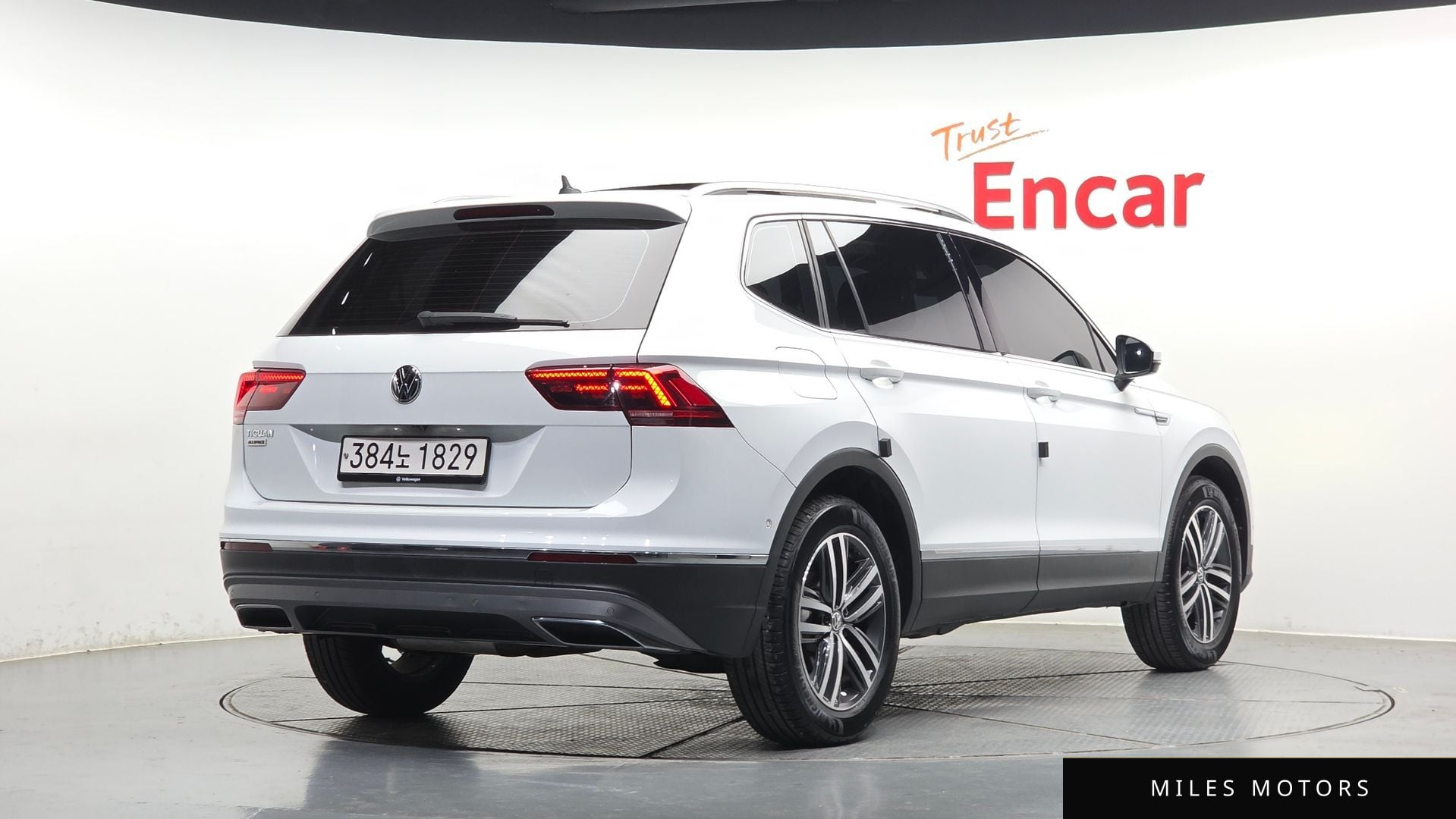 Volkswagen Tiguan 2020 — миниатюра 2