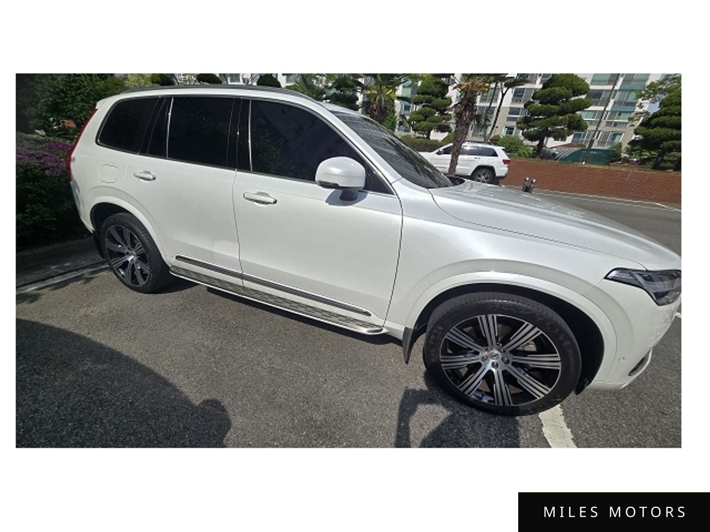 Volvo XC90 2023 — миниатюра 3