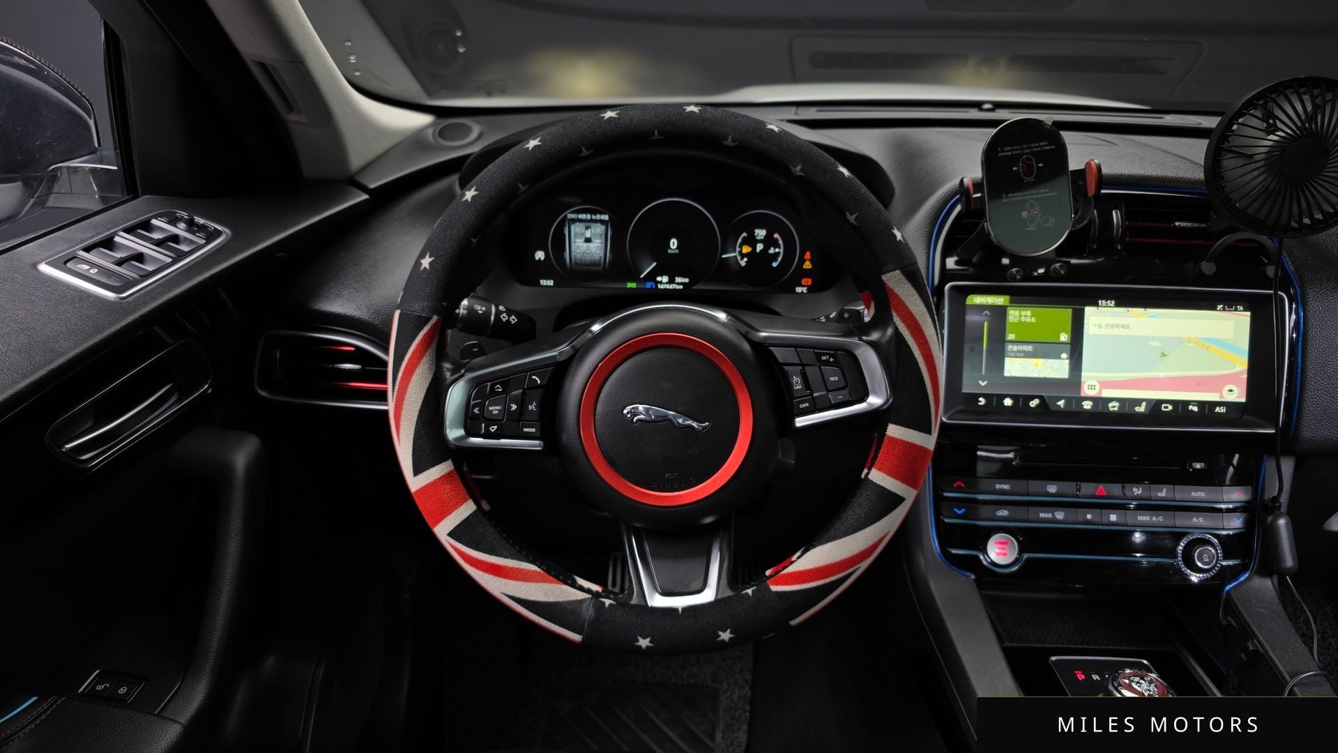 Jaguar F-PACE 2018 — миниатюра 15