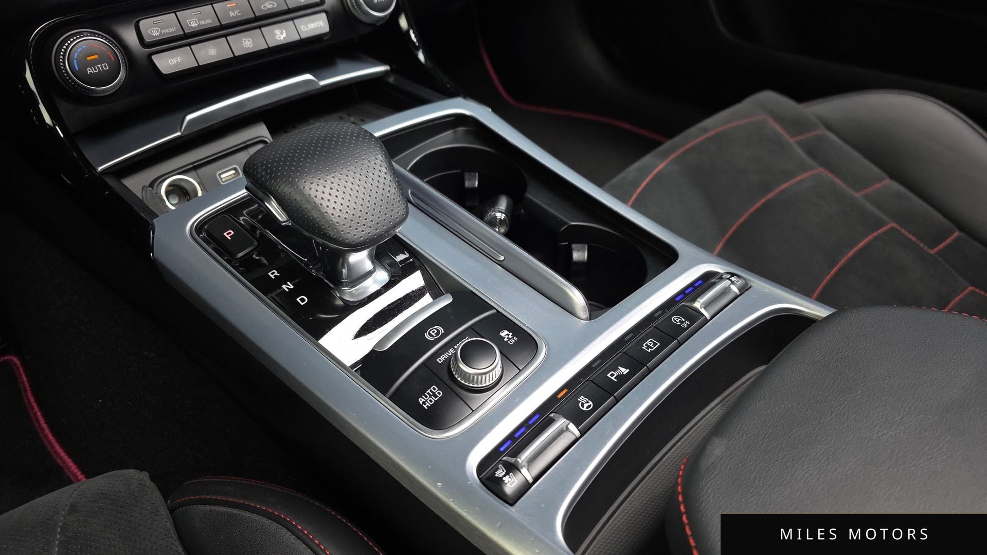 Kia Stinger 2023 — миниатюра 12