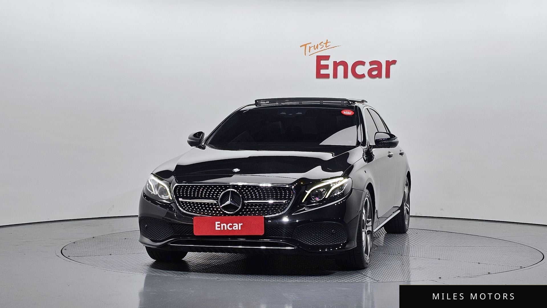 Mercedes-Benz E-Class W213 2017 — миниатюра 3