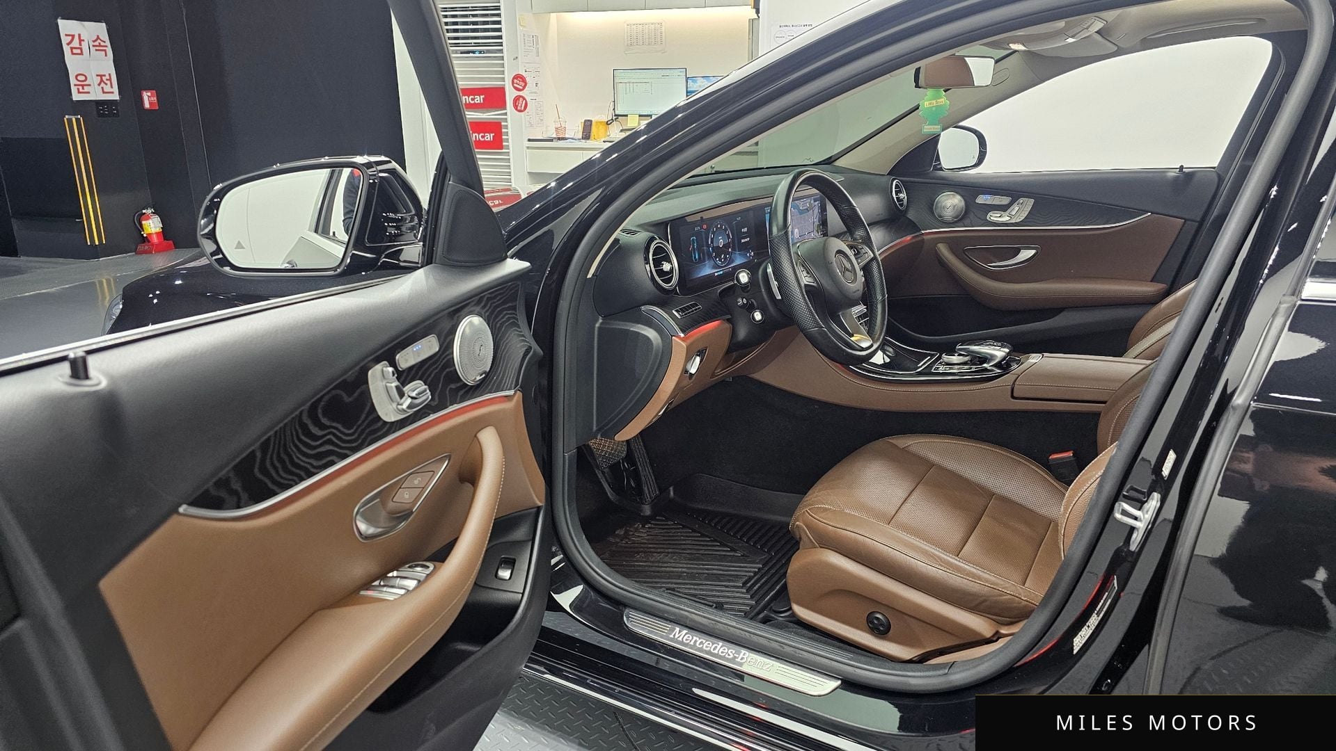 Mercedes-Benz E-Class W213 2017 — миниатюра 10