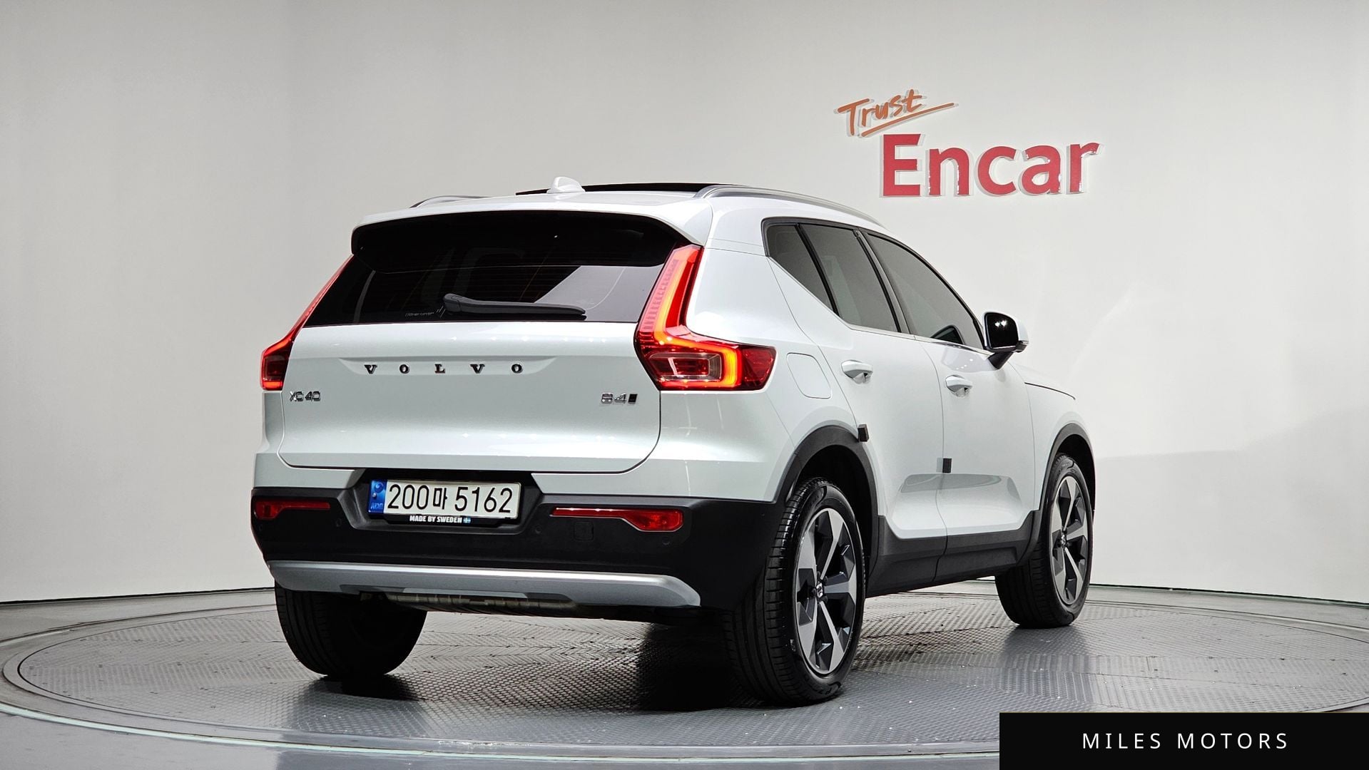 Volvo XC40 2023 — миниатюра 2