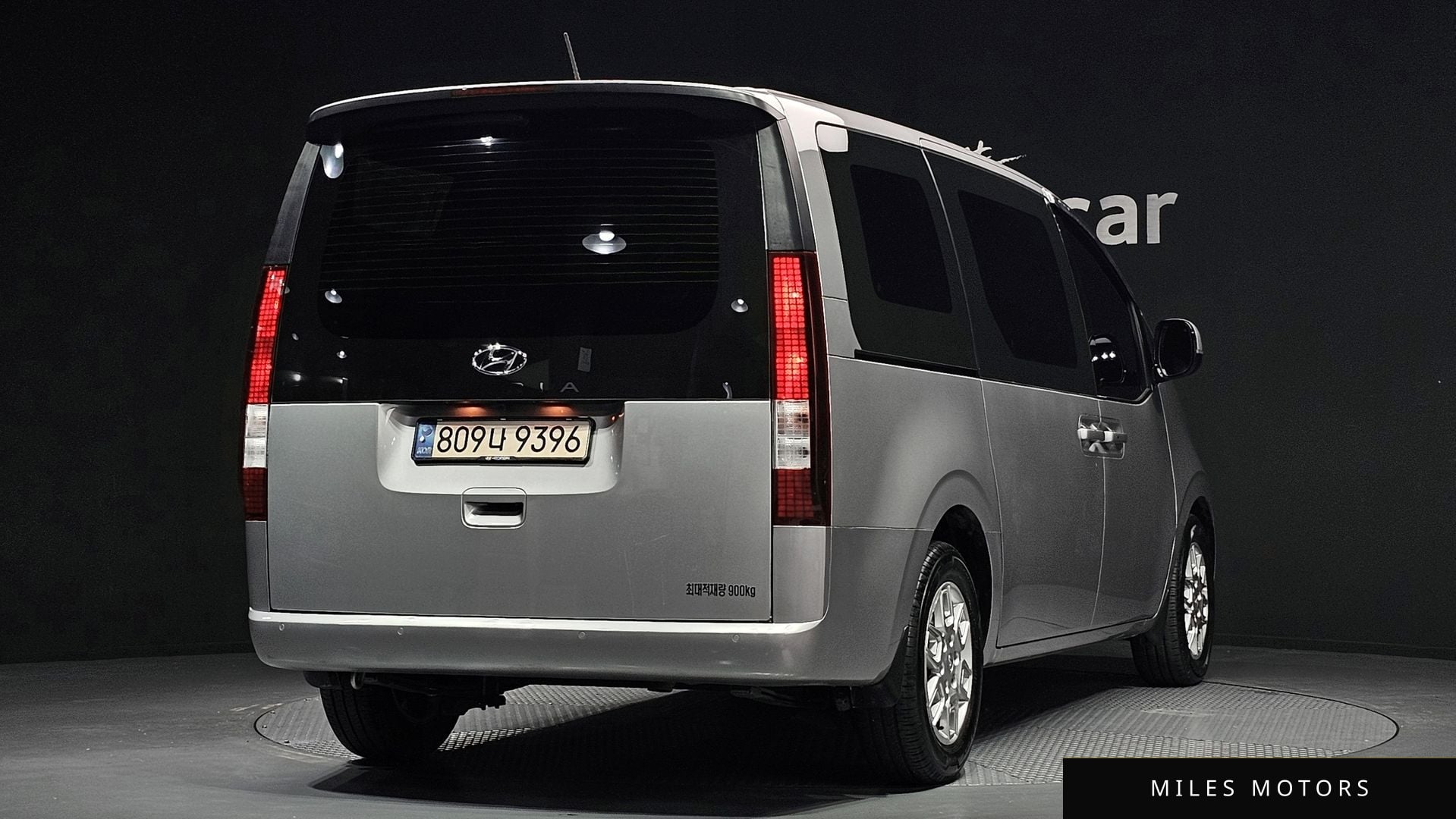 Hyundai Staria 2022 — миниатюра 2