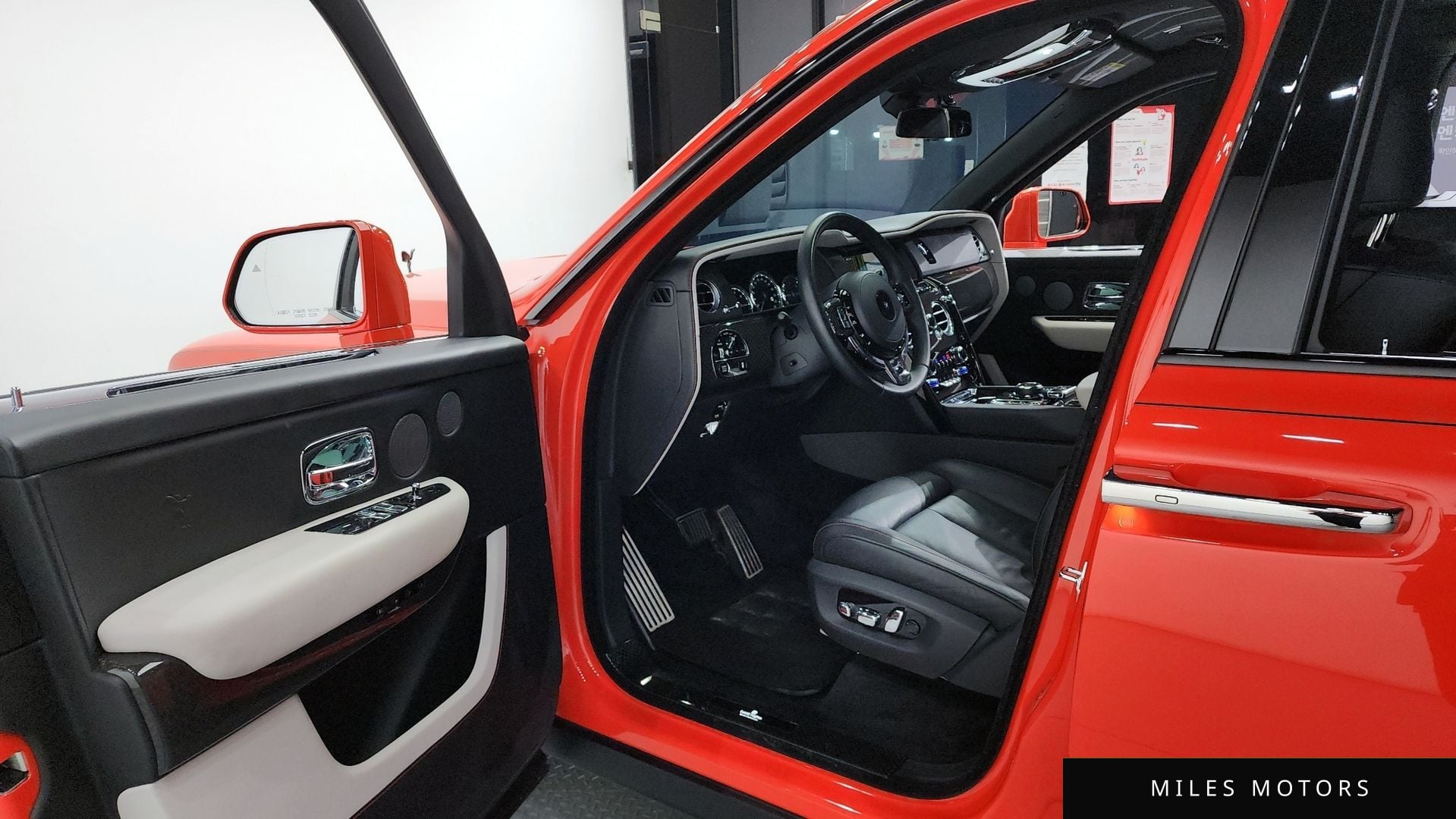 Rolls-Royce 컬리넌 2023 — миниатюра 10