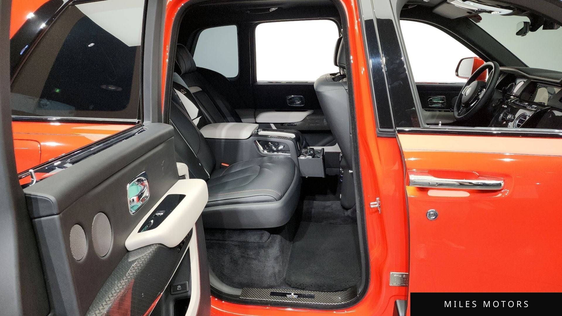 Rolls-Royce 컬리넌 2023 — миниатюра 12