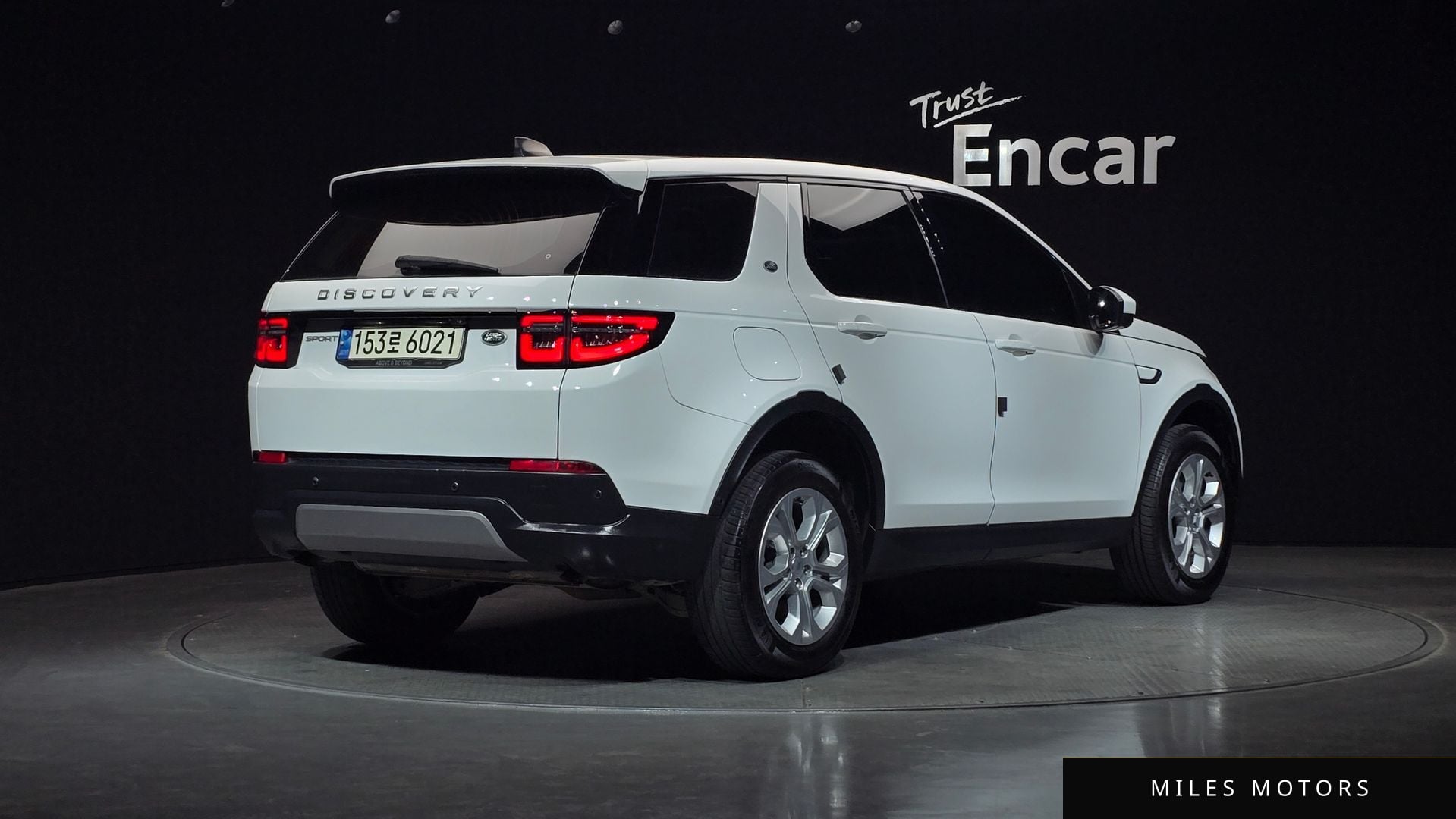 Land Rover Discovery Sport 2021 — миниатюра 2