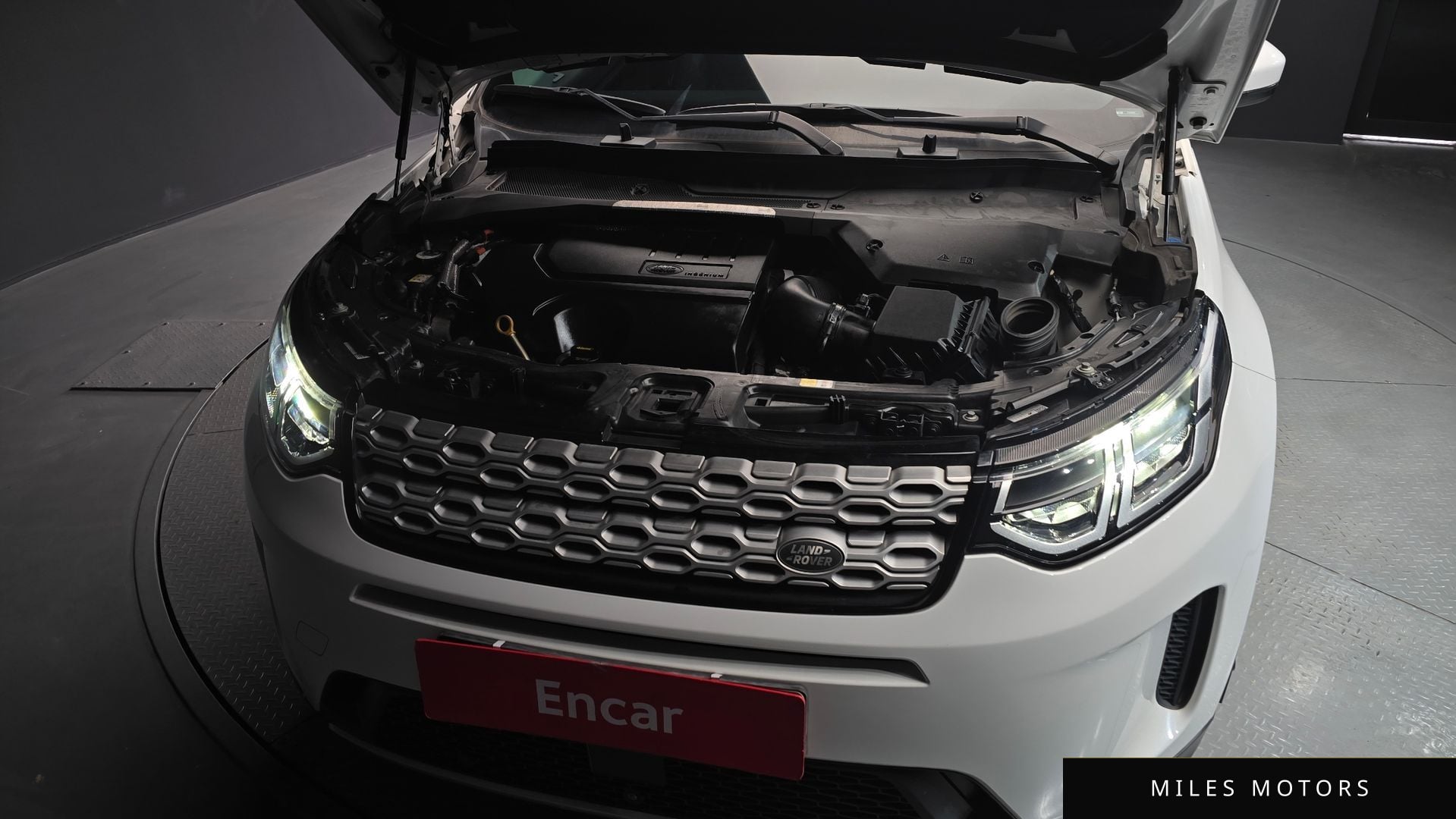 Land Rover Discovery Sport 2021 — миниатюра 6